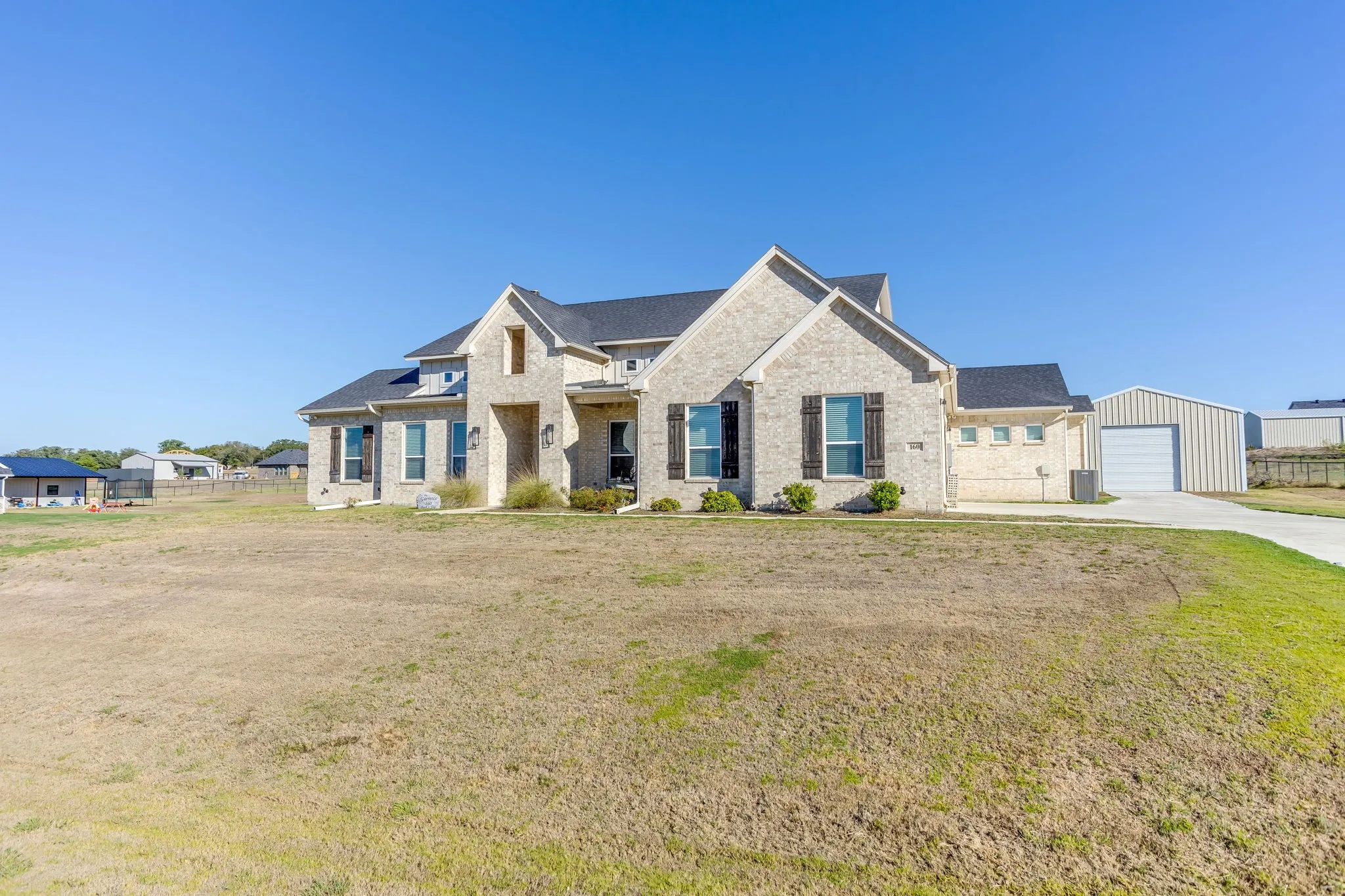 Single Family Residence For Sale in Parker County , 160 Rocky Top Ranch Lane, Reno, Texas 76020, 3 Bedroom, 3 Bathroom, 3 Garage spaces, 2,429 Sqft, built in 2023, mls#21400989, Real Estate Agent in Reno, Homes For Sale in Parker county, Homes For Sale in Reno, Realtor in Reno Texas, Real Estate Brokerage Independent Realty Texas, Luminita Cordes Realtor