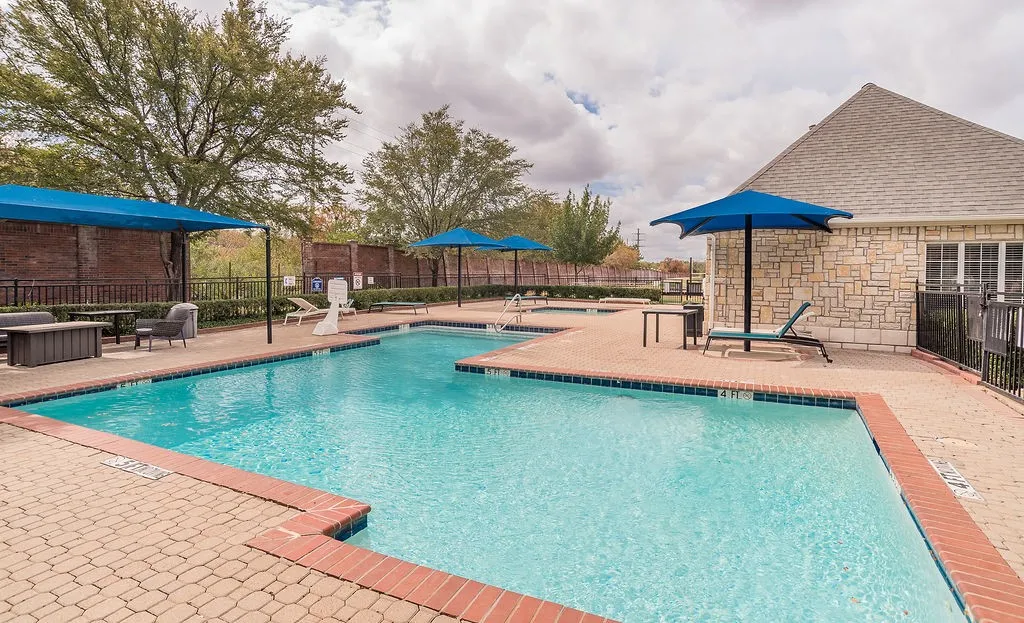 Single Family Residence For Sale in Dallas County , 3351 Garrett Drive, Irving, Texas 75062, 4 Bedroom, 4 Bathroom, 2 Garage spaces, 3,401 Sqft, built in 2003, mls#21402850, Real Estate Agent in Irving, Homes For Sale in Dallas county, Homes For Sale in Irving, Realtor in Irving Texas, Real Estate Brokerage Independent Realty Texas, Luminita Cordes Realtor