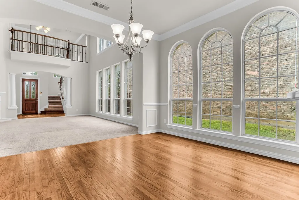 Single Family Residence For Sale in Dallas County , 3351 Garrett Drive, Irving, Texas 75062, 4 Bedroom, 4 Bathroom, 2 Garage spaces, 3,401 Sqft, built in 2003, mls#21402850, Real Estate Agent in Irving, Homes For Sale in Dallas county, Homes For Sale in Irving, Realtor in Irving Texas, Real Estate Brokerage Independent Realty Texas, Luminita Cordes Realtor