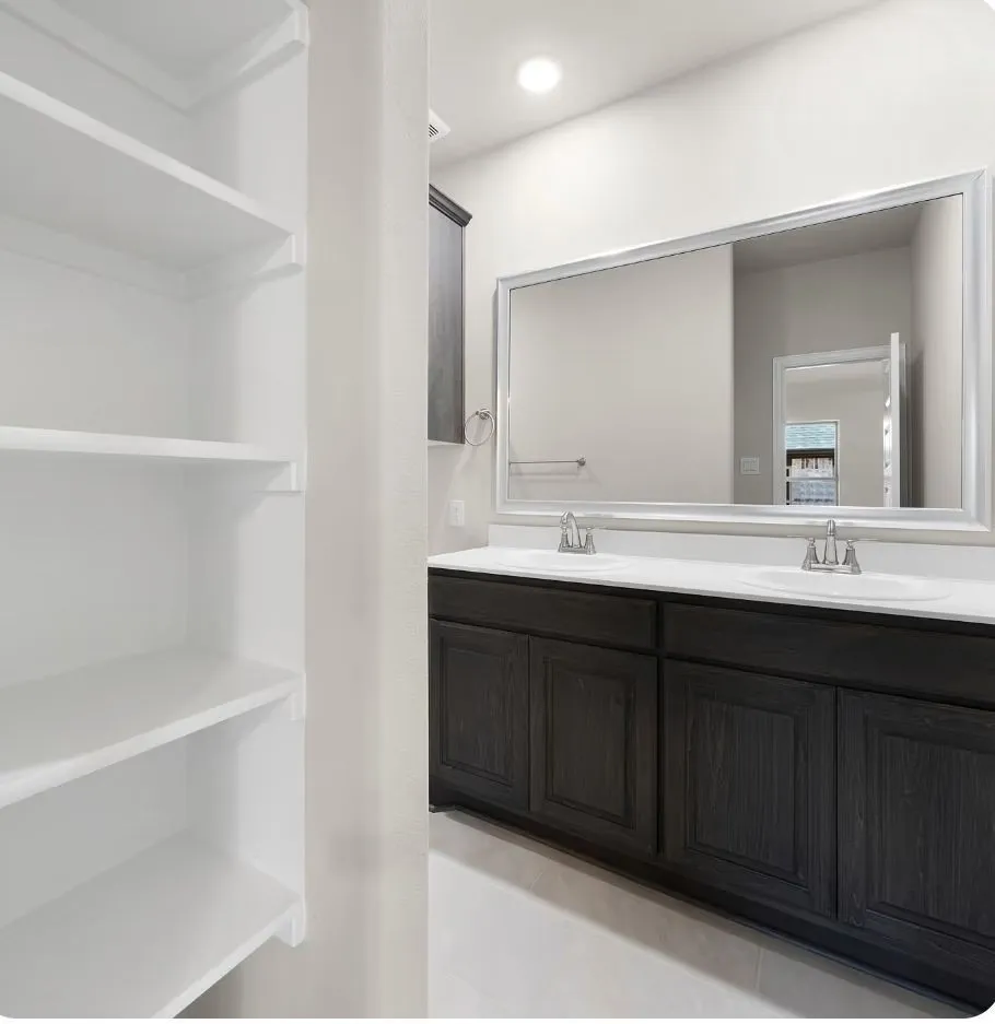 Another view of the master Bathroom