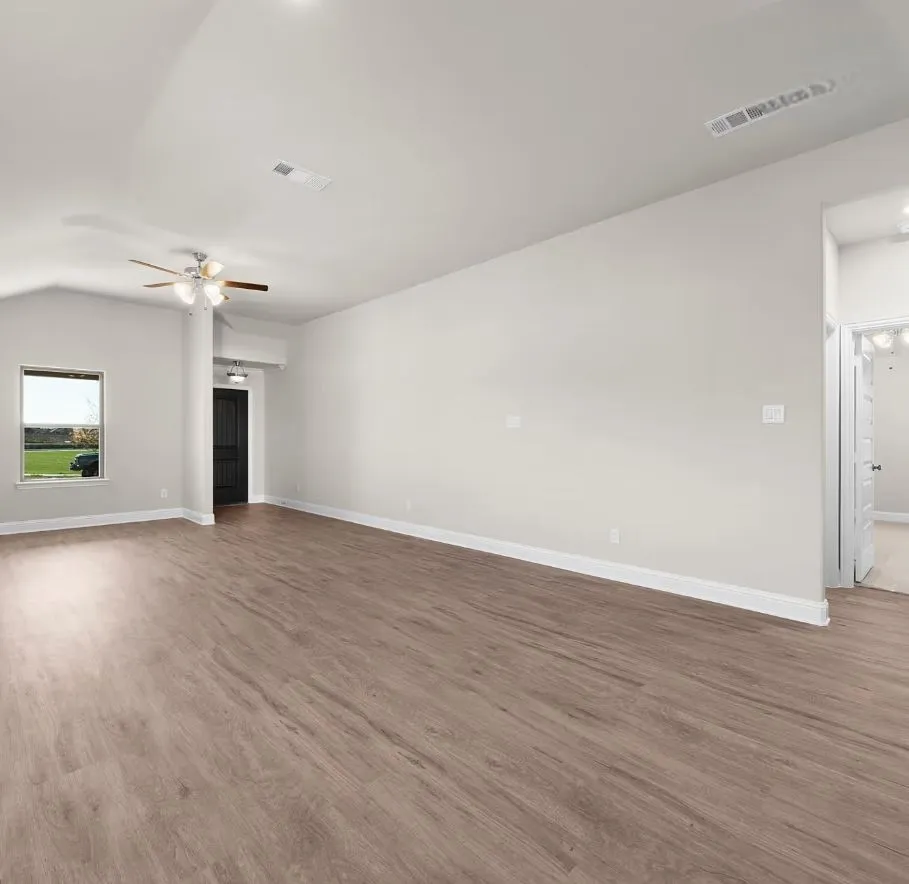 Single Family Residence For Rent in Hunt County , 6606 Pattison Lane, Greenville, Texas 75402, 3 Bedroom, 2 Bathroom, 2 Garage spaces, 1,460 Sqft, built in 2025, mls#21401719, Real Estate Agent in Greenville, Homes For Rent in Hunt county, Homes For Rent in Greenville, Realtor in Greenville Texas, Real Estate Brokerage Independent Realty Texas, Luminita Cordes Realtor