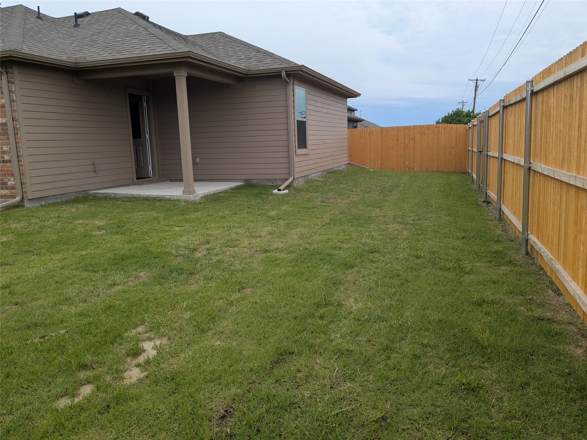 Single Family Residence For Rent in Hunt County , 6606 Pattison Lane, Greenville, Texas 75402, 3 Bedroom, 2 Bathroom, 2 Garage spaces, 1,460 Sqft, built in 2025, mls#21401719, Real Estate Agent in Greenville, Homes For Rent in Hunt county, Homes For Rent in Greenville, Realtor in Greenville Texas, Real Estate Brokerage Independent Realty Texas, Luminita Cordes Realtor
