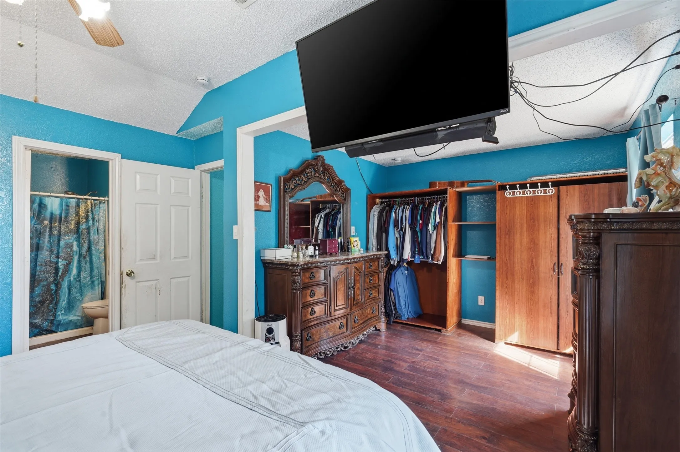 Wood-finish flooring with