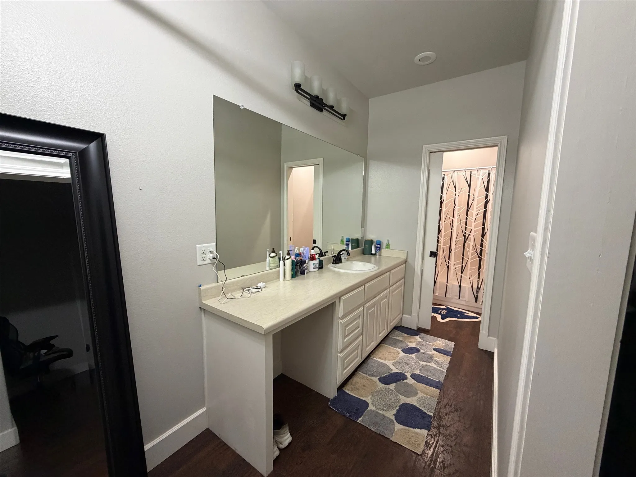 Single Family Residence For Rent in Rains County , 251 Rs County Road 3430, Emory, Texas 75440, 5 Bedroom, 5 Bathroom, 2 Garage spaces, 4,887 Sqft, built in 2015, mls#21403044, Real Estate Agent in Emory, Homes For Rent in Rains county, Homes For Rent in Emory, Realtor in Emory Texas, Real Estate Brokerage Independent Realty Texas, Luminita Cordes Realtor