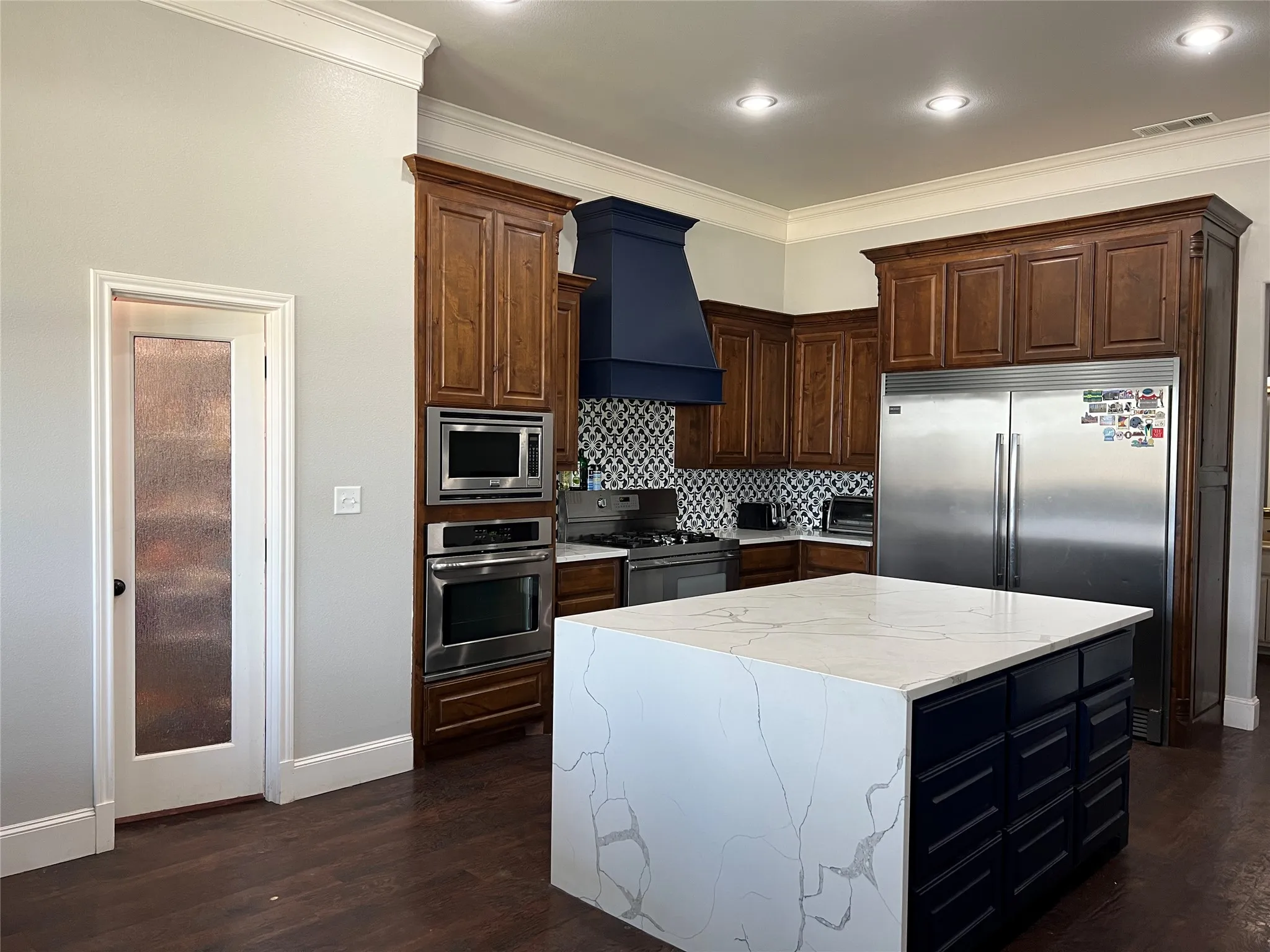 Single Family Residence For Rent in Rains County , 251 Rs County Road 3430, Emory, Texas 75440, 5 Bedroom, 5 Bathroom, 2 Garage spaces, 4,887 Sqft, built in 2015, mls#21403044, Real Estate Agent in Emory, Homes For Rent in Rains county, Homes For Rent in Emory, Realtor in Emory Texas, Real Estate Brokerage Independent Realty Texas, Luminita Cordes Realtor
