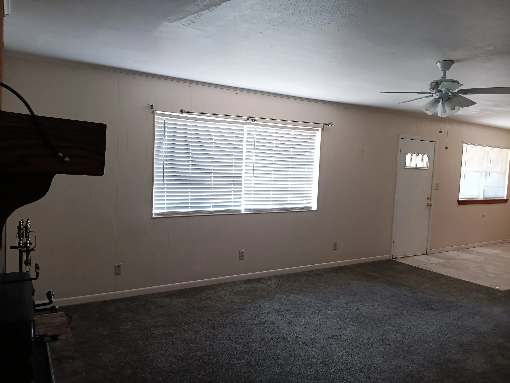 Single Family Residence For Sale in Comanche County , 100 Pecan Street, Gustine, Texas 76455, 3 Bedroom, 2 Bathroom, Garage spaces, 2,912 Sqft, built in 1975, mls#21396953, Real Estate Agent in Gustine, Homes For Sale in Comanche county, Homes For Sale in Gustine, Realtor in Gustine Texas, Real Estate Brokerage Independent Realty Texas, Luminita Cordes Realtor