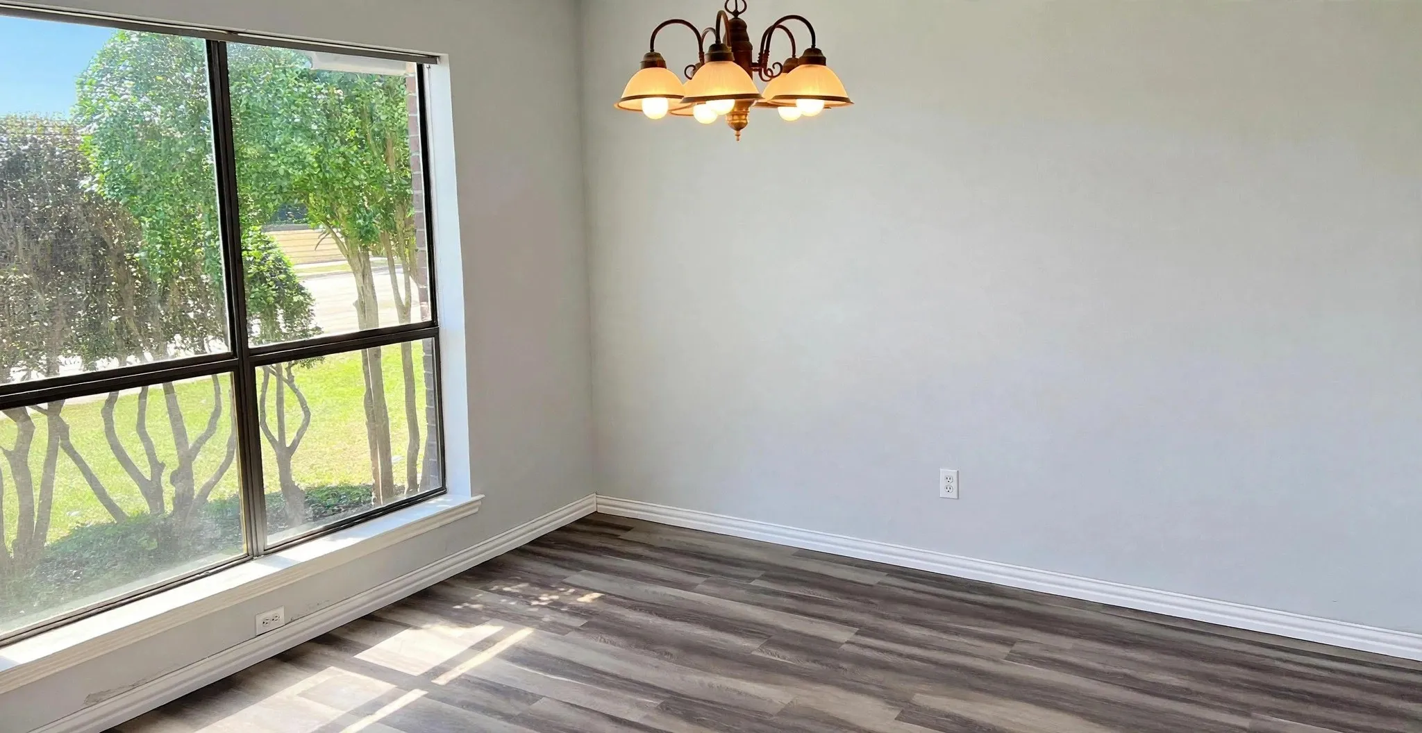 Single Family Residence For Rent in Collin County , 1341 Seabrook Drive, Plano, Texas 75023, 3 Bedroom, 2 Bathroom, 2 Garage spaces, 1,741 Sqft, built in 1982, mls#21403048, Real Estate Agent in Plano, Homes For Rent in Collin county, Homes For Rent in Plano, Realtor in Plano Texas, Real Estate Brokerage Independent Realty Texas, Luminita Cordes Realtor