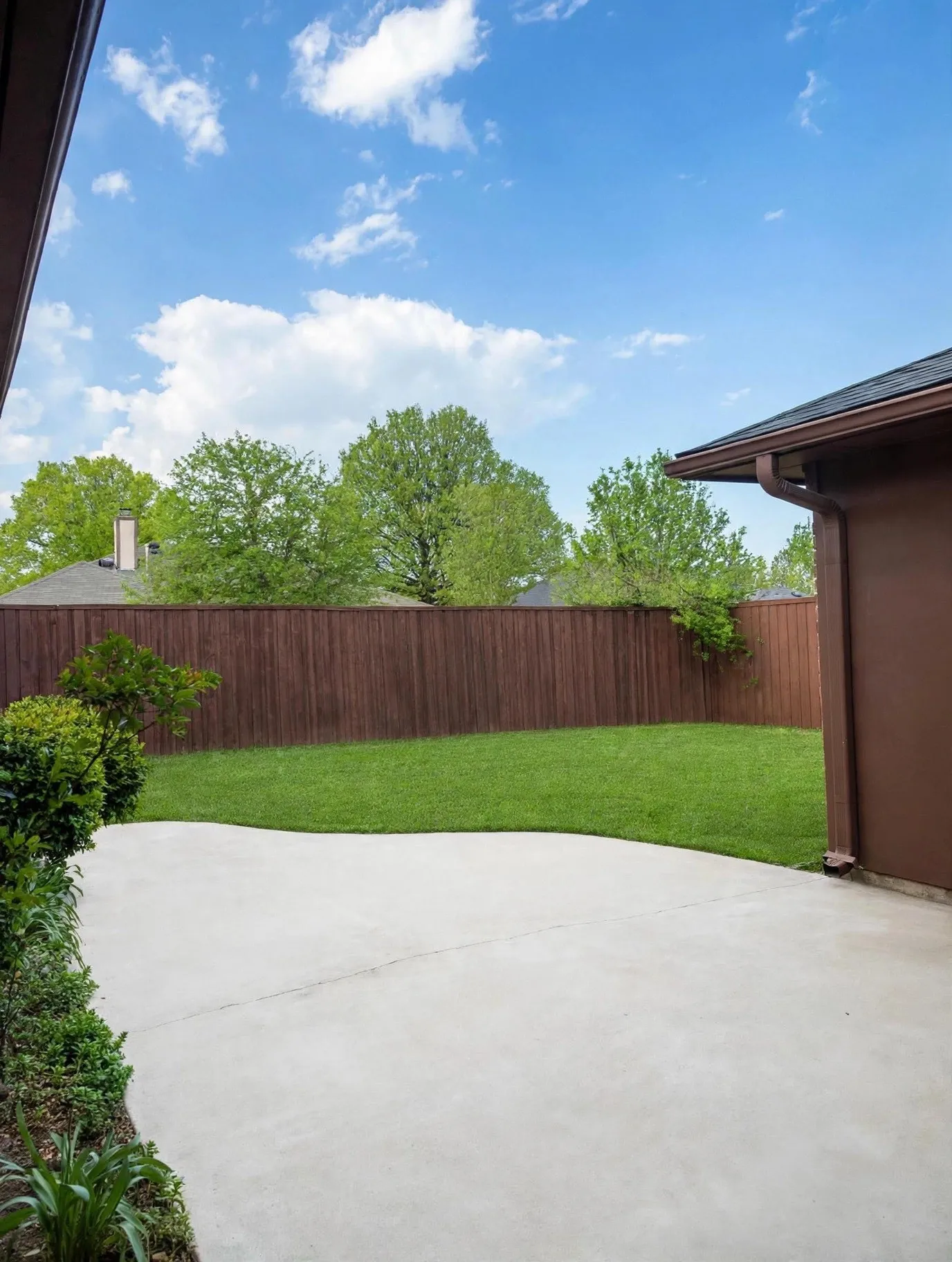 Single Family Residence For Rent in Collin County , 1341 Seabrook Drive, Plano, Texas 75023, 3 Bedroom, 2 Bathroom, 2 Garage spaces, 1,741 Sqft, built in 1982, mls#21403048, Real Estate Agent in Plano, Homes For Rent in Collin county, Homes For Rent in Plano, Realtor in Plano Texas, Real Estate Brokerage Independent Realty Texas, Luminita Cordes Realtor