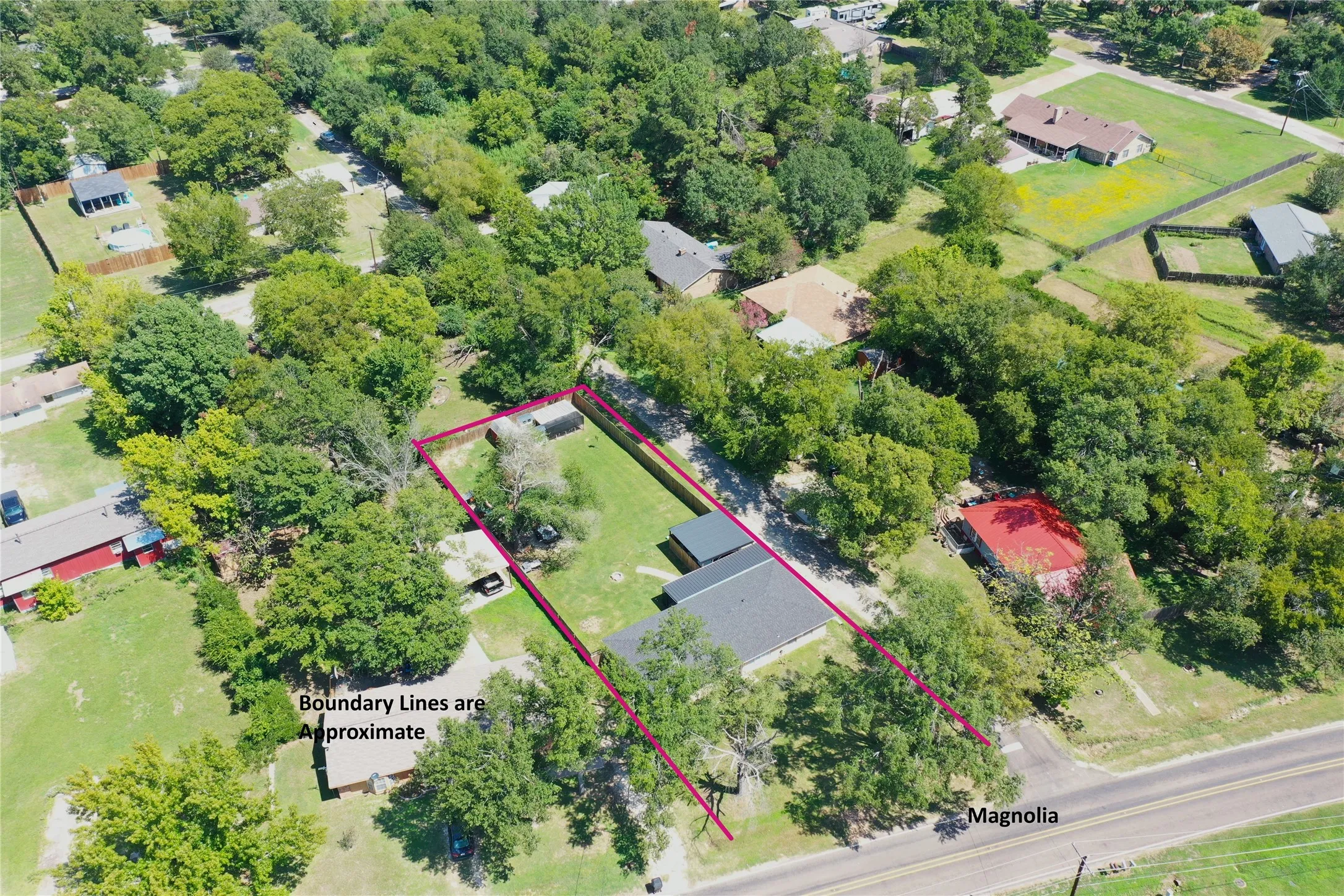 Single Family Residence For Sale in Freestone County , 1209 Magnolia, Teague, Texas 75860, 3 Bedroom, 2 Bathroom, Garage spaces, 1,620 Sqft, built in 1978, mls#21403038, Real Estate Agent in Teague, Homes For Sale in Freestone county, Homes For Sale in Teague, Realtor in Teague Texas, Real Estate Brokerage Independent Realty Texas, Luminita Cordes Realtor