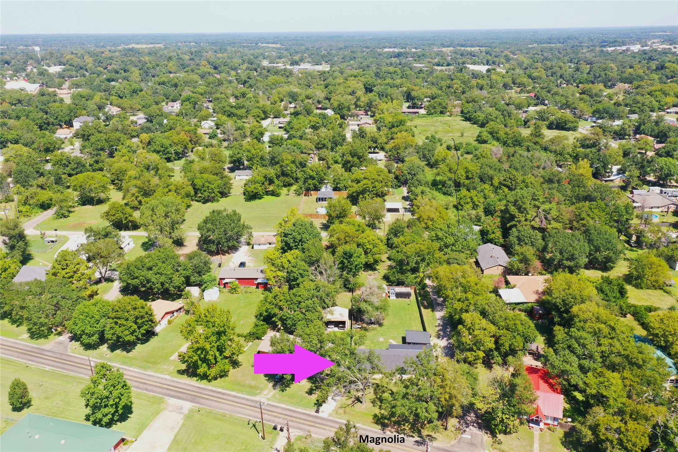 Single Family Residence For Sale in Freestone County , 1209 Magnolia, Teague, Texas 75860, 3 Bedroom, 2 Bathroom, Garage spaces, 1,620 Sqft, built in 1978, mls#21403038, Real Estate Agent in Teague, Homes For Sale in Freestone county, Homes For Sale in Teague, Realtor in Teague Texas, Real Estate Brokerage Independent Realty Texas, Luminita Cordes Realtor