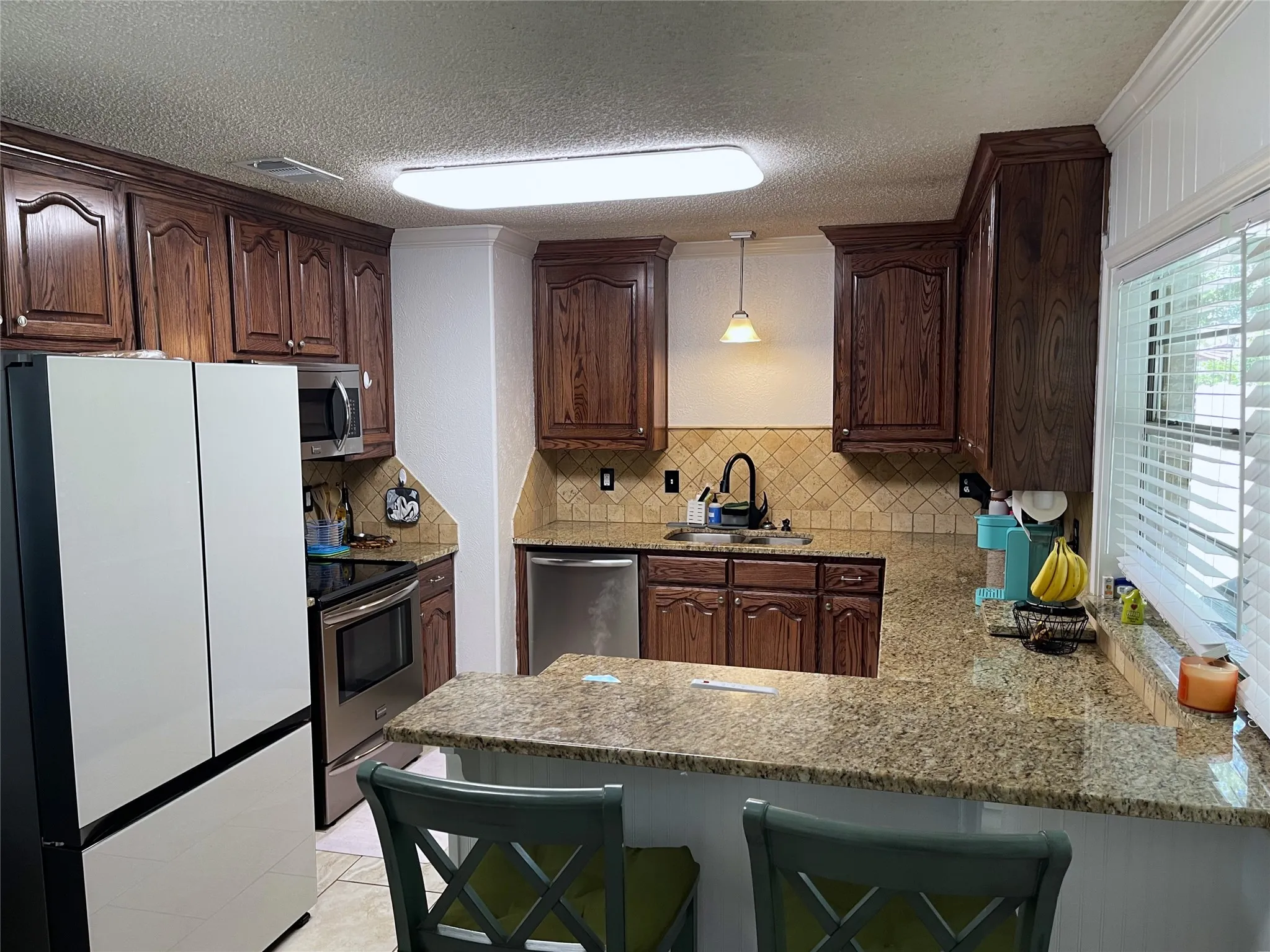 Single Family Residence For Sale in Freestone County , 1209 Magnolia, Teague, Texas 75860, 3 Bedroom, 2 Bathroom, Garage spaces, 1,620 Sqft, built in 1978, mls#21403038, Real Estate Agent in Teague, Homes For Sale in Freestone county, Homes For Sale in Teague, Realtor in Teague Texas, Real Estate Brokerage Independent Realty Texas, Luminita Cordes Realtor