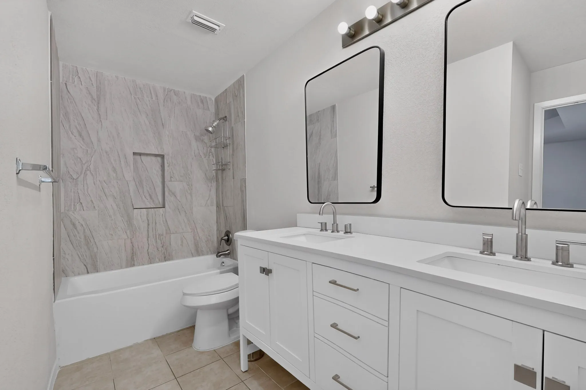 Apartment For Rent in Collin County , 528 Post Oak Lane, Allen, Texas 75002, 2 Bedroom, 2 Bathroom, Garage spaces, 1,272 Sqft, built in 1984, mls#21403052, Real Estate Agent in Allen, Homes For Rent in Collin county, Homes For Rent in Allen, Realtor in Allen Texas, Real Estate Brokerage Independent Realty Texas, Luminita Cordes Realtor