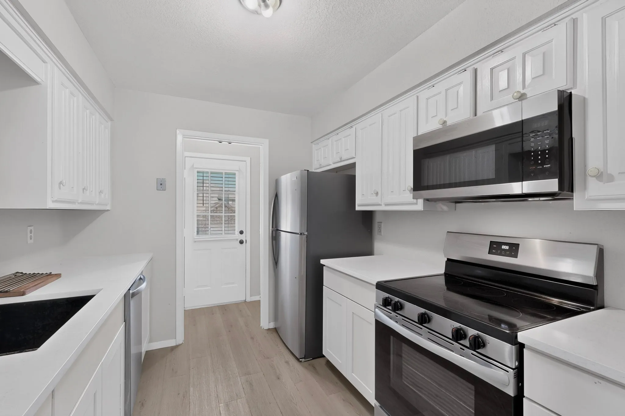 Apartment For Rent in Collin County , 528 Post Oak Lane, Allen, Texas 75002, 2 Bedroom, 2 Bathroom, Garage spaces, 1,272 Sqft, built in 1984, mls#21403052, Real Estate Agent in Allen, Homes For Rent in Collin county, Homes For Rent in Allen, Realtor in Allen Texas, Real Estate Brokerage Independent Realty Texas, Luminita Cordes Realtor