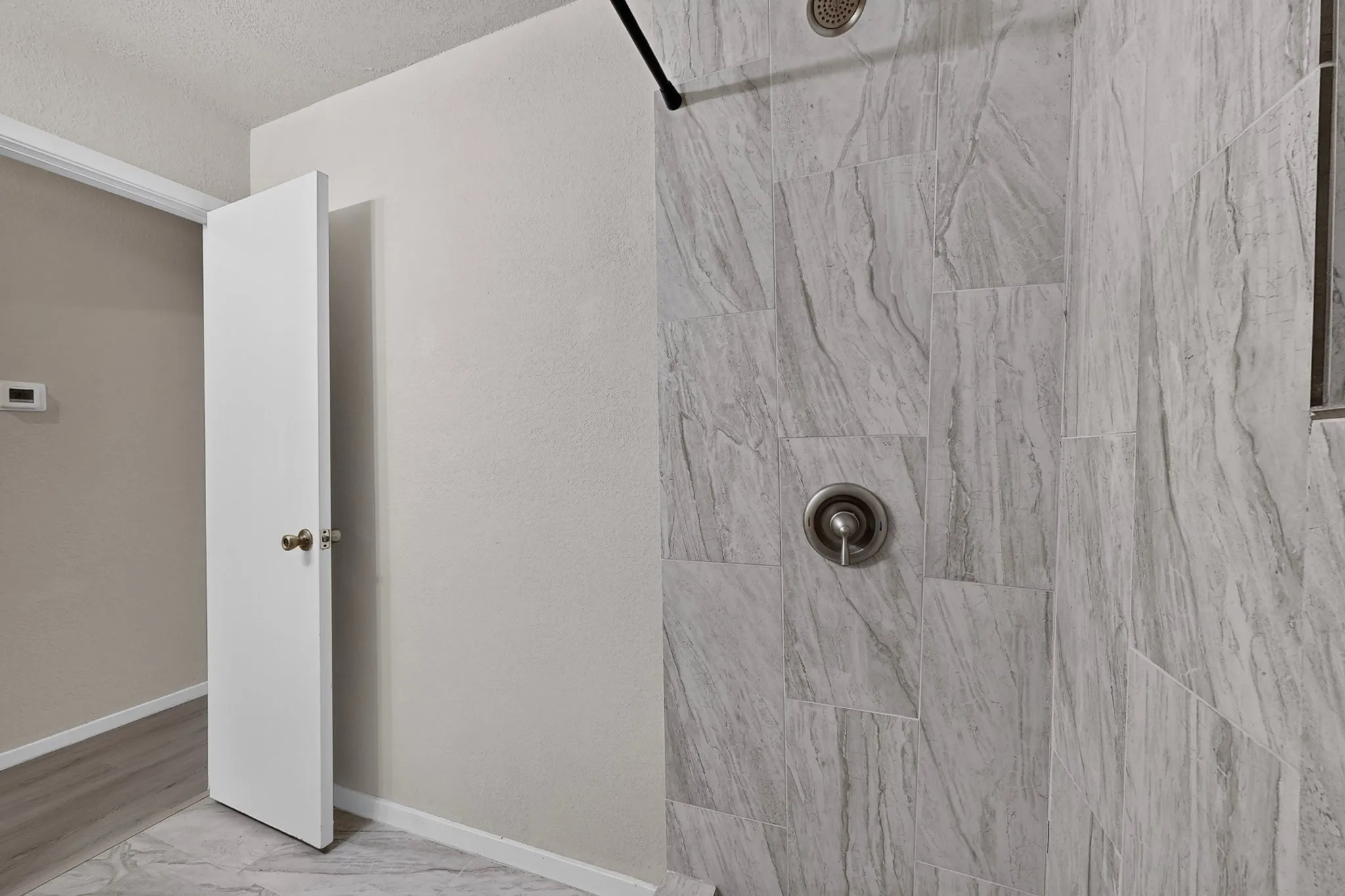 Apartment For Rent in Collin County , 528 Post Oak Lane, Allen, Texas 75002, 2 Bedroom, 2 Bathroom, Garage spaces, 1,272 Sqft, built in 1984, mls#21403052, Real Estate Agent in Allen, Homes For Rent in Collin county, Homes For Rent in Allen, Realtor in Allen Texas, Real Estate Brokerage Independent Realty Texas, Luminita Cordes Realtor