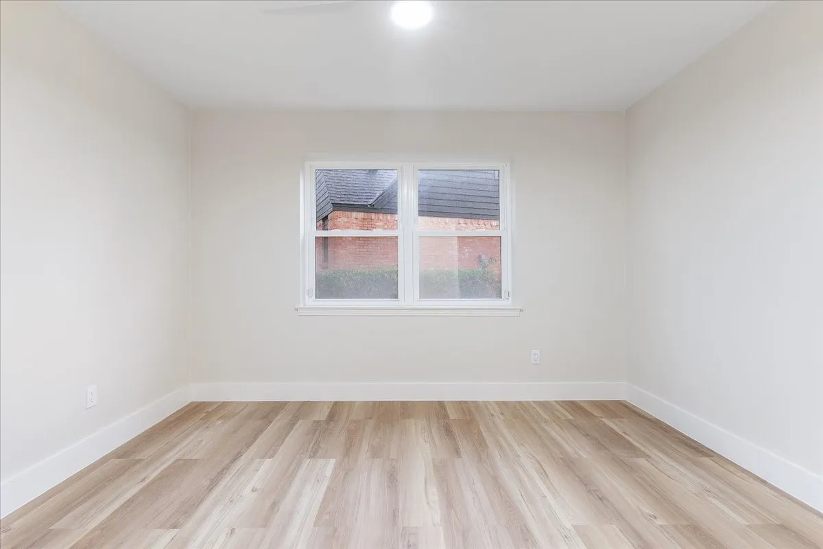 Single Family Residence For Sale in Dallas County , 3514 Chellen Drive, Farmers Branch, Texas 75234, 3 Bedroom, 2 Bathroom, 2 Garage spaces, 2,026 Sqft, built in 1967, mls#21401765, Real Estate Agent in Farmers Branch, Homes For Sale in Dallas county, Homes For Sale in Farmers Branch, Realtor in Farmers Branch Texas, Real Estate Brokerage Independent Realty Texas, Luminita Cordes Realtor