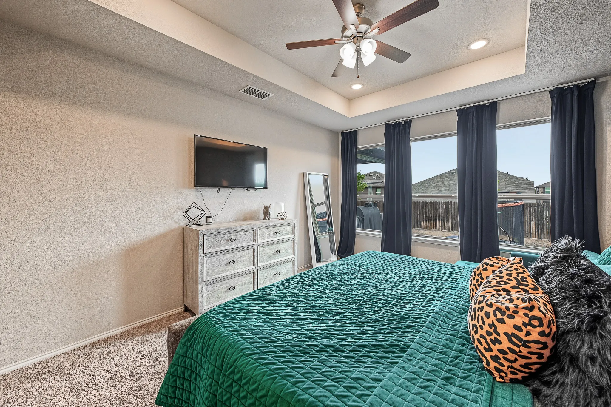 Single Family Residence For Sale in Tarrant County , 7508 Schooner Drive, Fort Worth, Texas 76179, 4 Bedroom, 3 Bathroom, 2 Garage spaces, 2,992 Sqft, built in 2020, mls#21403058, Real Estate Agent in Fort Worth, Homes For Sale in Tarrant county, Homes For Sale in Fort Worth, Realtor in Fort Worth Texas, Real Estate Brokerage Independent Realty Texas, Luminita Cordes Realtor