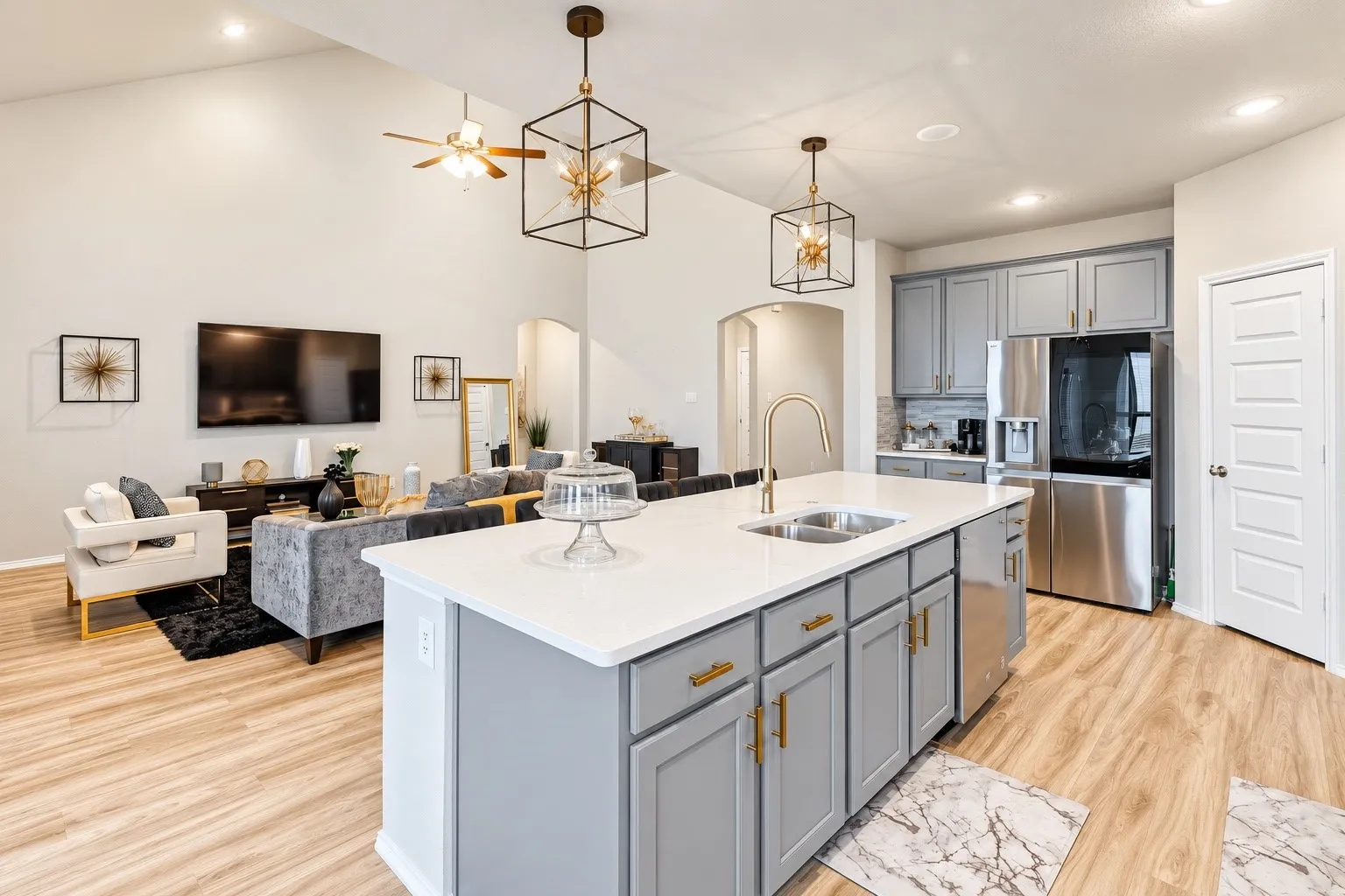 Single Family Residence For Sale in Tarrant County , 7508 Schooner Drive, Fort Worth, Texas 76179, 4 Bedroom, 3 Bathroom, 2 Garage spaces, 2,992 Sqft, built in 2020, mls#21403058, Real Estate Agent in Fort Worth, Homes For Sale in Tarrant county, Homes For Sale in Fort Worth, Realtor in Fort Worth Texas, Real Estate Brokerage Independent Realty Texas, Luminita Cordes Realtor