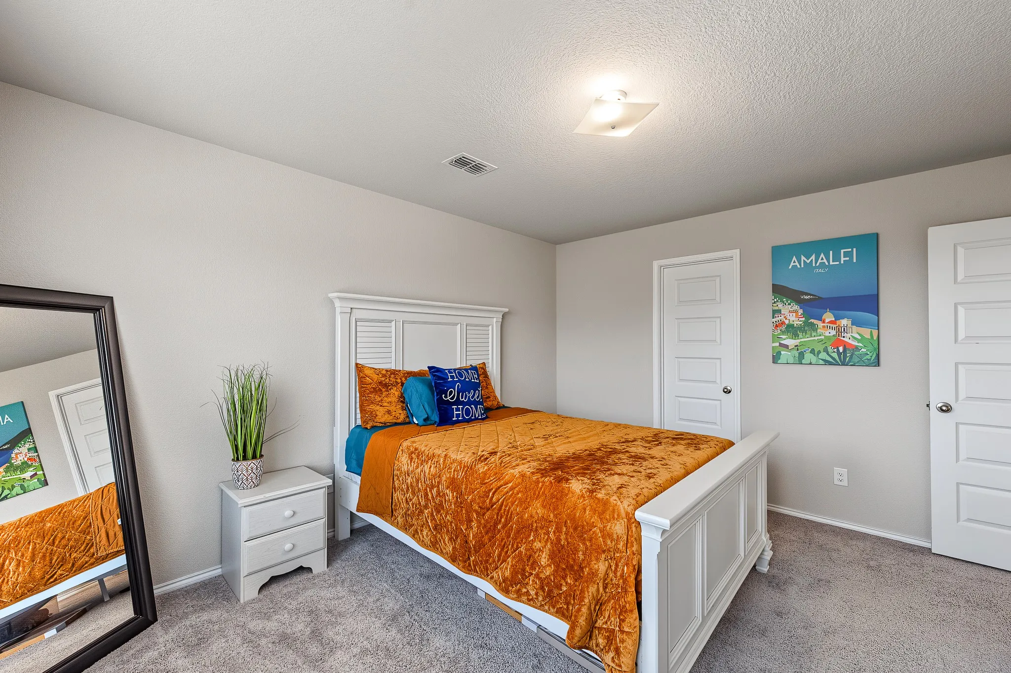 Single Family Residence For Sale in Tarrant County , 7508 Schooner Drive, Fort Worth, Texas 76179, 4 Bedroom, 3 Bathroom, 2 Garage spaces, 2,992 Sqft, built in 2020, mls#21403058, Real Estate Agent in Fort Worth, Homes For Sale in Tarrant county, Homes For Sale in Fort Worth, Realtor in Fort Worth Texas, Real Estate Brokerage Independent Realty Texas, Luminita Cordes Realtor