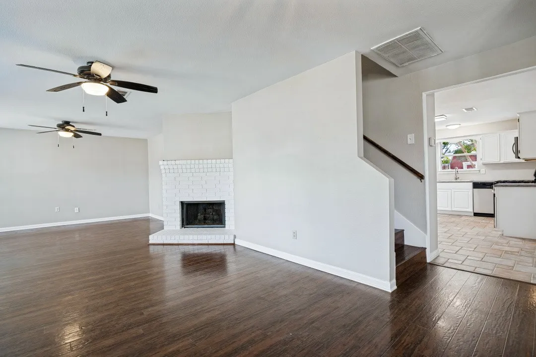 Single Family Residence For Sale in Collin County , 814 Foxwood Lane, Wylie, Texas 75098, 4 Bedroom, 3 Bathroom, 2 Garage spaces, 3,039 Sqft, built in 1995, mls#21401223, Real Estate Agent in Wylie, Homes For Sale in Collin county, Homes For Sale in Wylie, Realtor in Wylie Texas, Real Estate Brokerage Independent Realty Texas, Luminita Cordes Realtor
