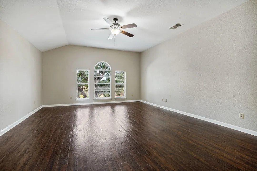 Single Family Residence For Sale in Collin County , 814 Foxwood Lane, Wylie, Texas 75098, 4 Bedroom, 3 Bathroom, 2 Garage spaces, 3,039 Sqft, built in 1995, mls#21401223, Real Estate Agent in Wylie, Homes For Sale in Collin county, Homes For Sale in Wylie, Realtor in Wylie Texas, Real Estate Brokerage Independent Realty Texas, Luminita Cordes Realtor