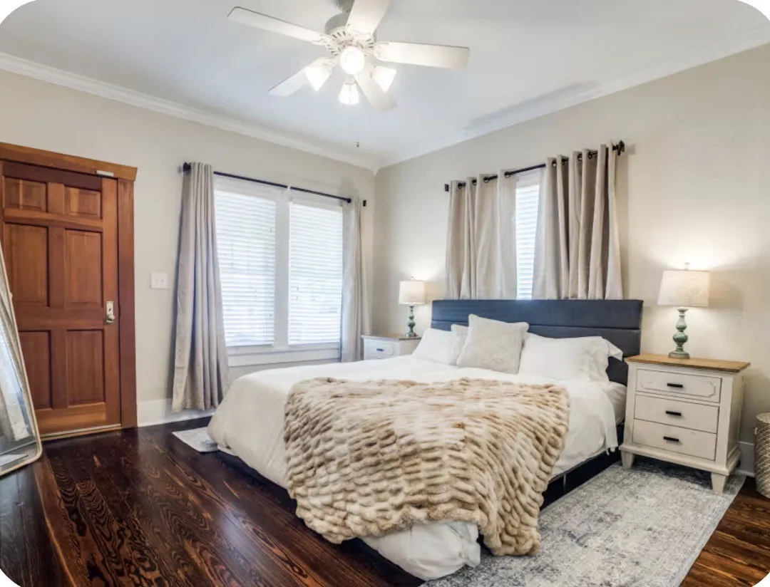 Single Family Residence For Sale in Collin County , 7175 Oak Street, Frisco, Texas 75033, 2 Bedroom, 2 Bathroom, 1 Garage spaces, 1,212 Sqft, built in 1955, mls#21403070, Real Estate Agent in Frisco, Homes For Sale in Collin county, Homes For Sale in Frisco, Realtor in Frisco Texas, Real Estate Brokerage Independent Realty Texas, Luminita Cordes Realtor