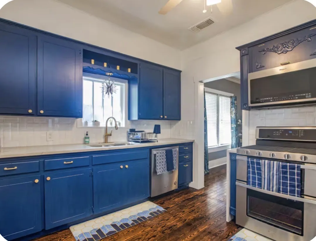 Single Family Residence For Sale in Collin County , 7175 Oak Street, Frisco, Texas 75033, 2 Bedroom, 2 Bathroom, 1 Garage spaces, 1,212 Sqft, built in 1955, mls#21403070, Real Estate Agent in Frisco, Homes For Sale in Collin county, Homes For Sale in Frisco, Realtor in Frisco Texas, Real Estate Brokerage Independent Realty Texas, Luminita Cordes Realtor