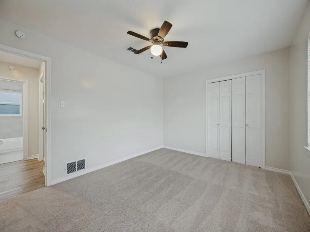 Duplex For Sale in Grayson County , 1706 S Travis Avenue, Denison, Texas 75021, 4 Bedroom, 2 Bathroom, 2 Garage spaces, 0 Sqft, built in 1967, mls#21400231, Real Estate Agent in Denison, Homes For Sale in Grayson county, Homes For Sale in Denison, Realtor in Denison Texas, Real Estate Brokerage Independent Realty Texas, Luminita Cordes Realtor