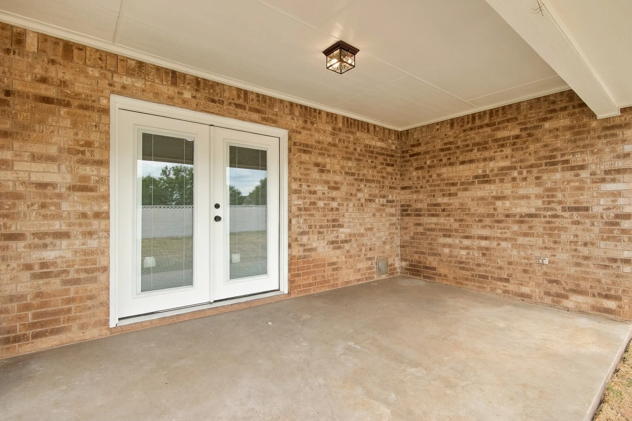 Single Family Residence For Sale in Taylor County , 158 Quaker Road, Abilene, Texas 79602, 3 Bedroom, 2 Bathroom, 2 Garage spaces, 1,863 Sqft, built in 2002, mls#21403072, Real Estate Agent in Abilene, Homes For Sale in Taylor county, Homes For Sale in Abilene, Realtor in Abilene Texas, Real Estate Brokerage Independent Realty Texas, Luminita Cordes Realtor