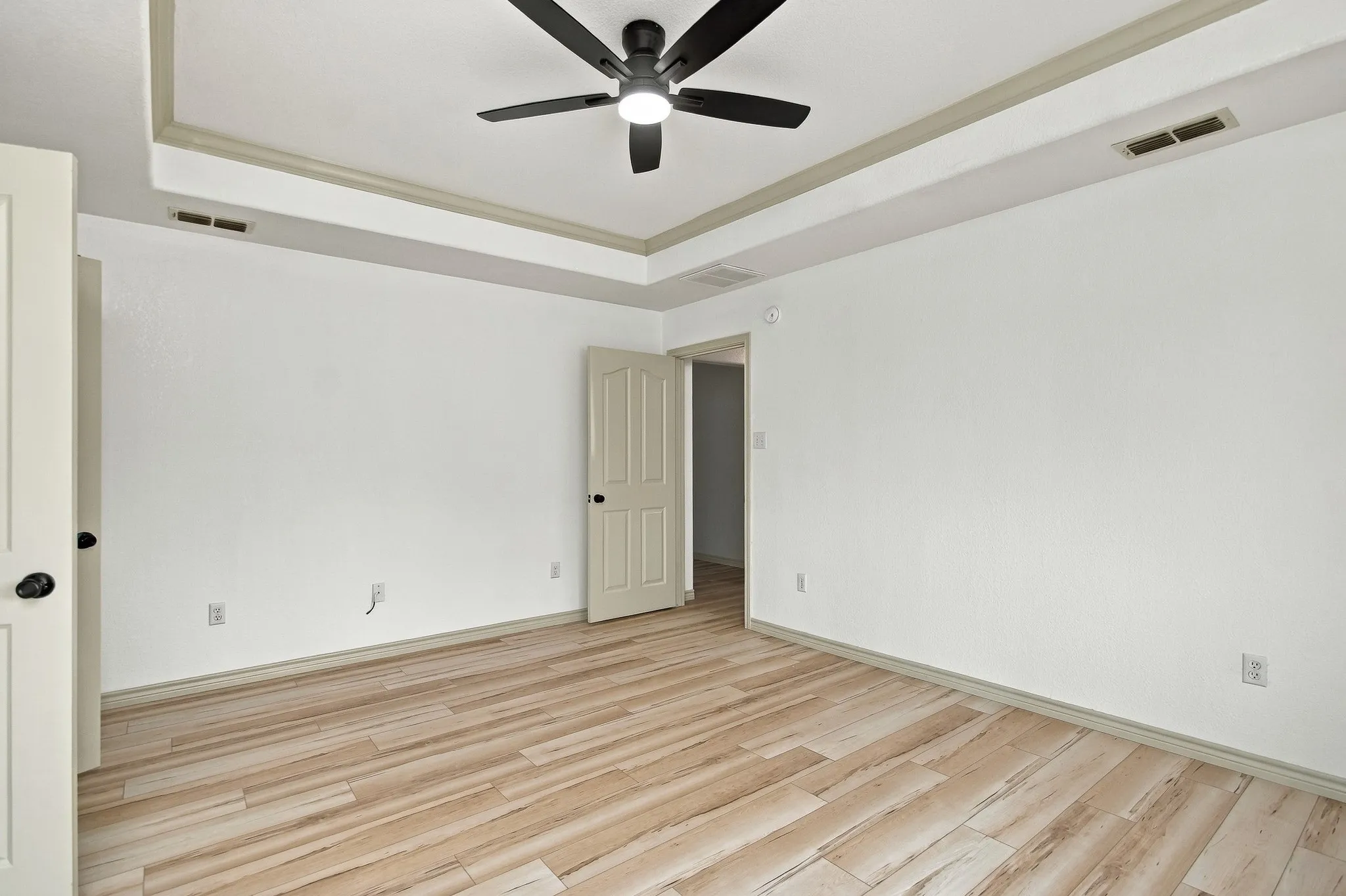 Single Family Residence For Sale in Taylor County , 158 Quaker Road, Abilene, Texas 79602, 3 Bedroom, 2 Bathroom, 2 Garage spaces, 1,863 Sqft, built in 2002, mls#21403072, Real Estate Agent in Abilene, Homes For Sale in Taylor county, Homes For Sale in Abilene, Realtor in Abilene Texas, Real Estate Brokerage Independent Realty Texas, Luminita Cordes Realtor