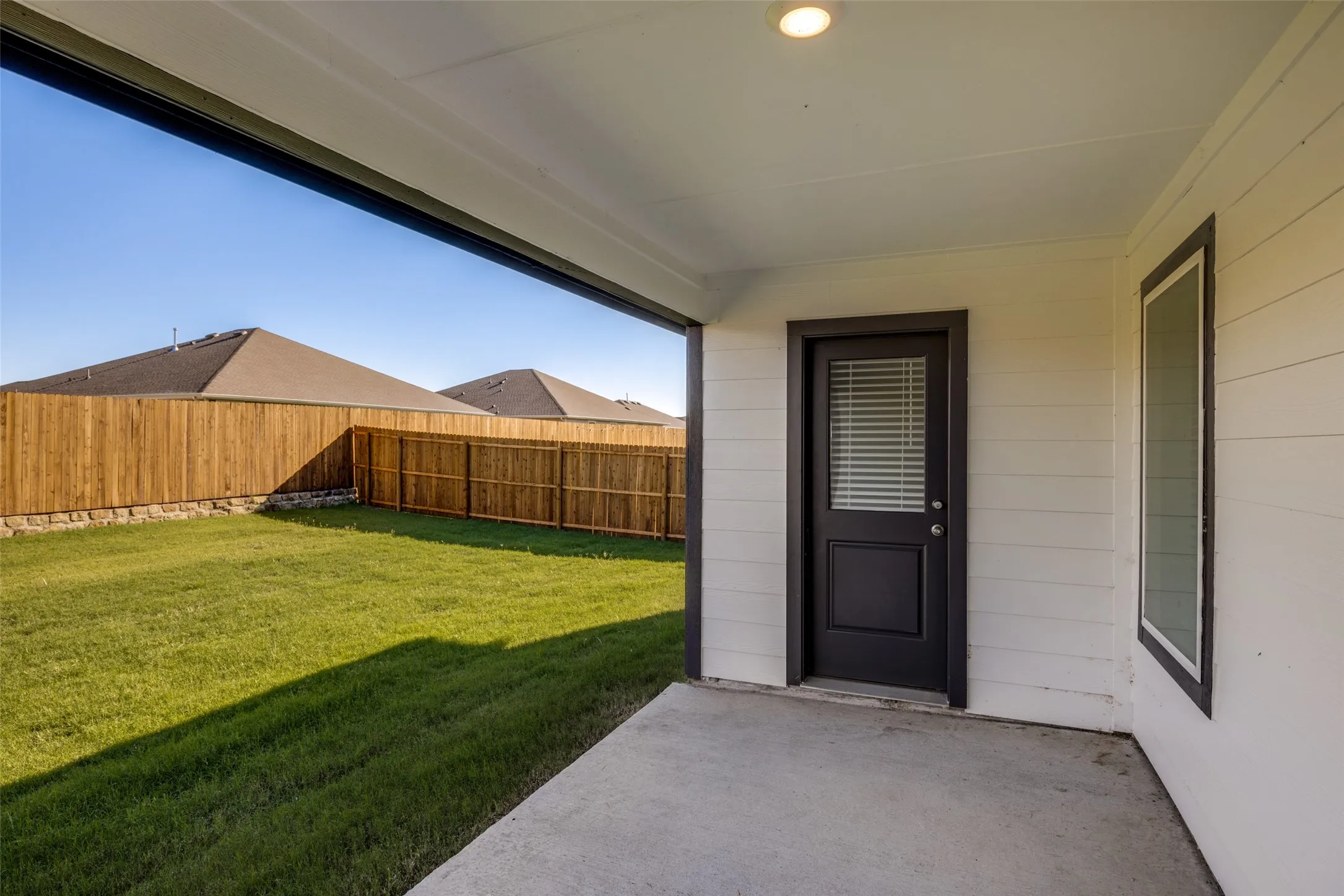Single Family Residence For Rent in Collin County , 410 White Willow Drive, Nevada, Texas 75173, 4 Bedroom, 2 Bathroom, 2 Garage spaces, 1,872 Sqft, built in 2026, mls#21401994, Real Estate Agent in Nevada, Homes For Rent in Collin county, Homes For Rent in Nevada, Realtor in Nevada Texas, Real Estate Brokerage Independent Realty Texas, Luminita Cordes Realtor