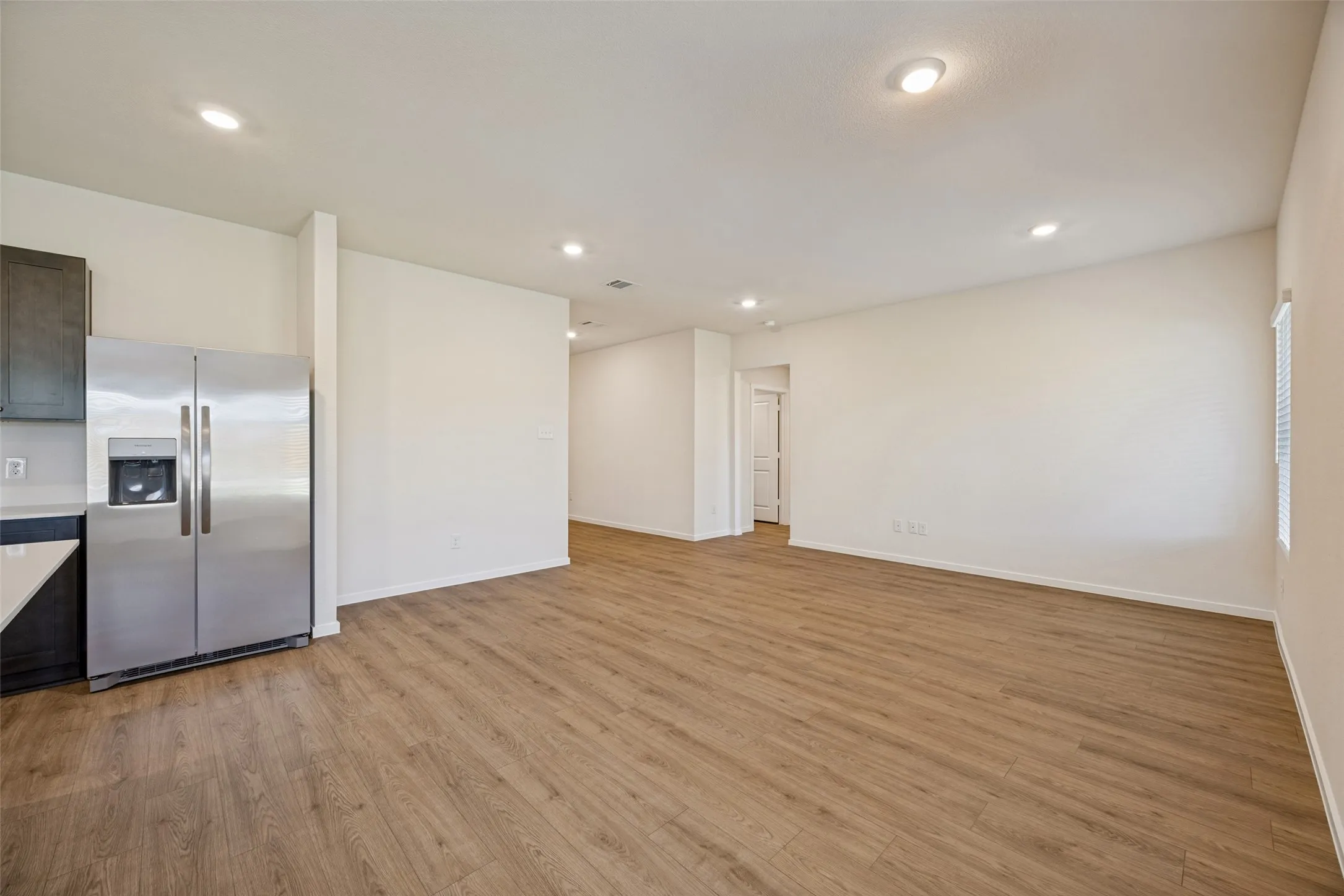 Single Family Residence For Rent in Collin County , 410 White Willow Drive, Nevada, Texas 75173, 4 Bedroom, 2 Bathroom, 2 Garage spaces, 1,872 Sqft, built in 2026, mls#21401994, Real Estate Agent in Nevada, Homes For Rent in Collin county, Homes For Rent in Nevada, Realtor in Nevada Texas, Real Estate Brokerage Independent Realty Texas, Luminita Cordes Realtor