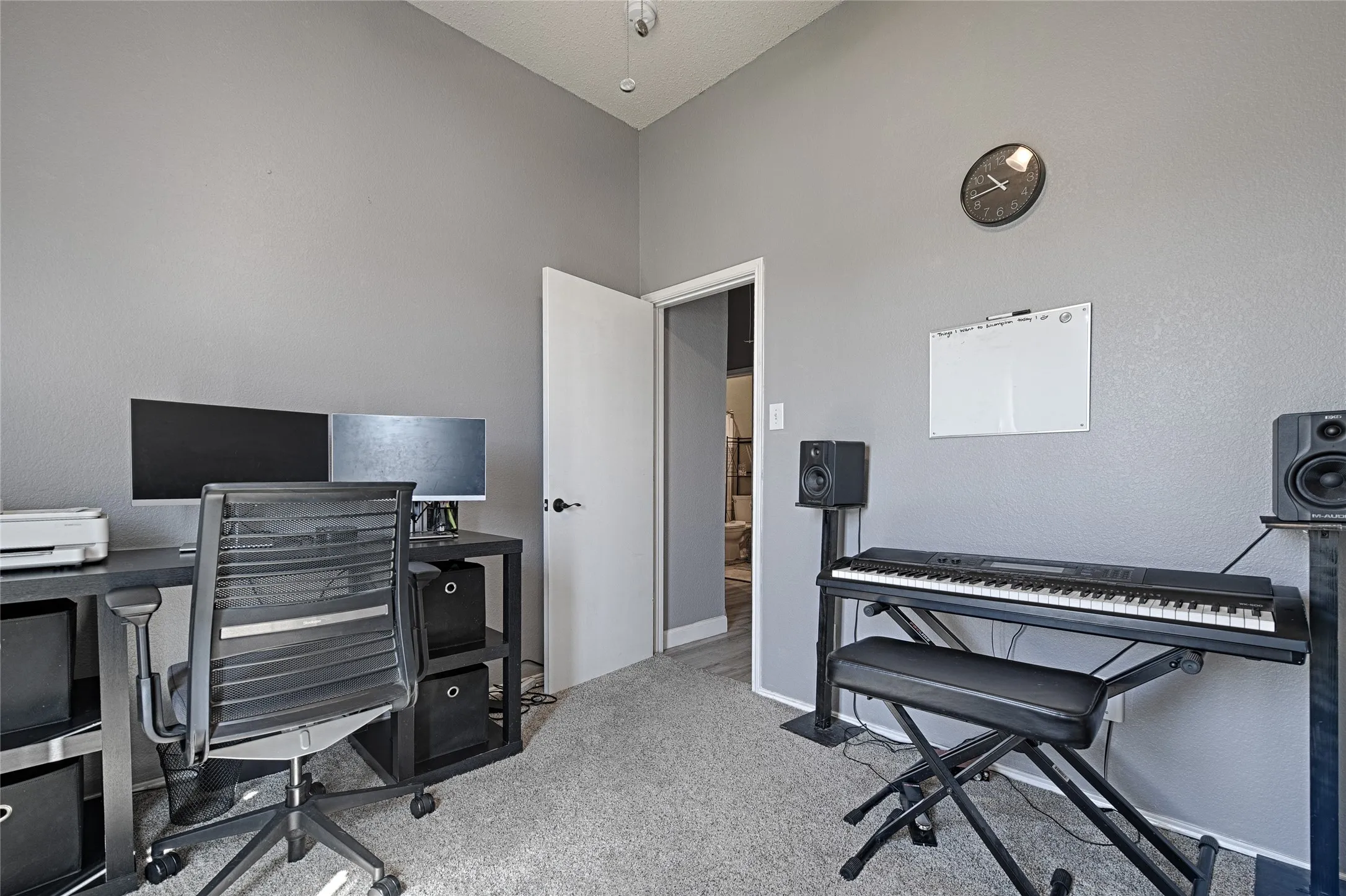 Single Family Residence For Rent in Tarrant County , 903 Gillon Drive, Arlington, Texas 76001, 3 Bedroom, 2 Bathroom, 2 Garage spaces, 1,410 Sqft, built in 2001, mls#21403100, Real Estate Agent in Arlington, Homes For Rent in Tarrant county, Homes For Rent in Arlington, Realtor in Arlington Texas, Real Estate Brokerage Independent Realty Texas, Luminita Cordes Realtor
