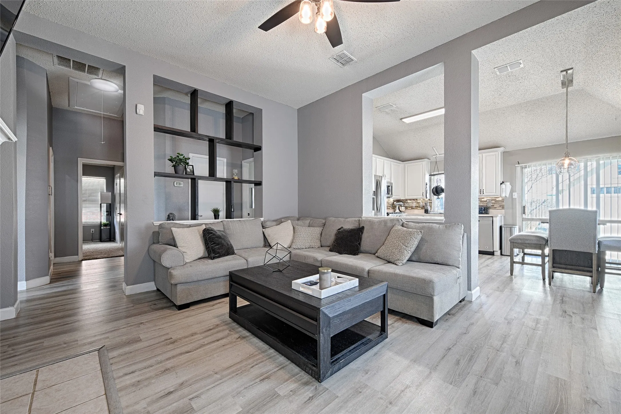 Single Family Residence For Rent in Tarrant County , 903 Gillon Drive, Arlington, Texas 76001, 3 Bedroom, 2 Bathroom, 2 Garage spaces, 1,410 Sqft, built in 2001, mls#21403100, Real Estate Agent in Arlington, Homes For Rent in Tarrant county, Homes For Rent in Arlington, Realtor in Arlington Texas, Real Estate Brokerage Independent Realty Texas, Luminita Cordes Realtor