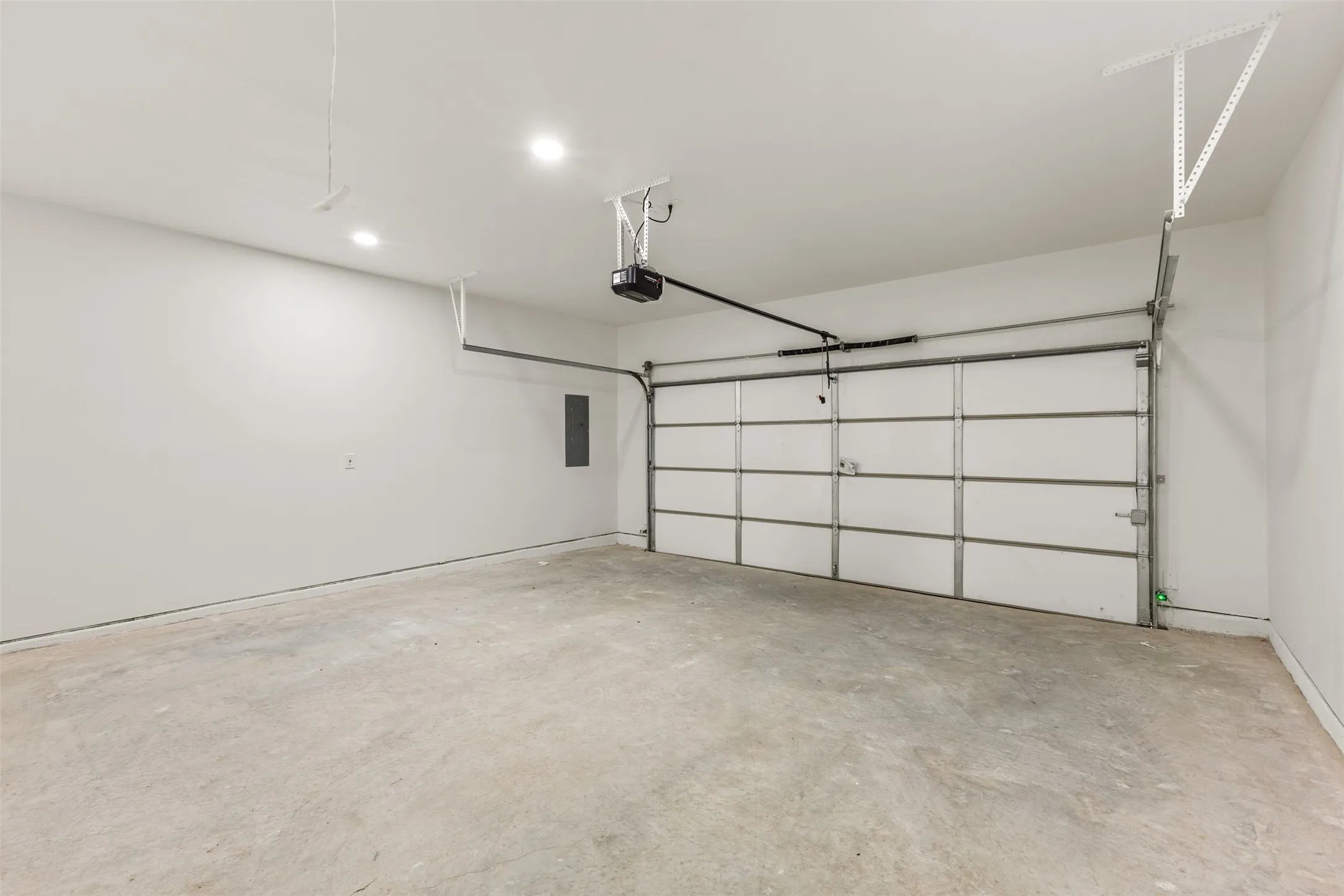 Single Family Residence For Sale in Dallas County , 907 Howard Street, Seagoville, Texas 75159, 4 Bedroom, 3 Bathroom, 2 Garage spaces, 1,758 Sqft, built in 2026, mls#21403045, Real Estate Agent in Seagoville, Homes For Sale in Dallas county, Homes For Sale in Seagoville, Realtor in Seagoville Texas, Real Estate Brokerage Independent Realty Texas, Luminita Cordes Realtor