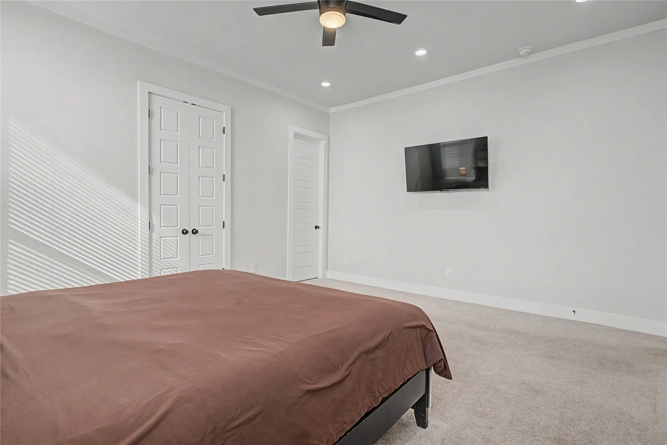 Single Family Residence For Rent in Dallas County , 1902 Nomas Street, Dallas, Texas 75212, 5 Bedroom, 4 Bathroom, 2 Garage spaces, 2,708 Sqft, built in 2021, mls#21394536, Real Estate Agent in Dallas, Homes For Rent in Dallas county, Homes For Rent in Dallas, Realtor in Dallas Texas, Real Estate Brokerage Independent Realty Texas, Luminita Cordes Realtor