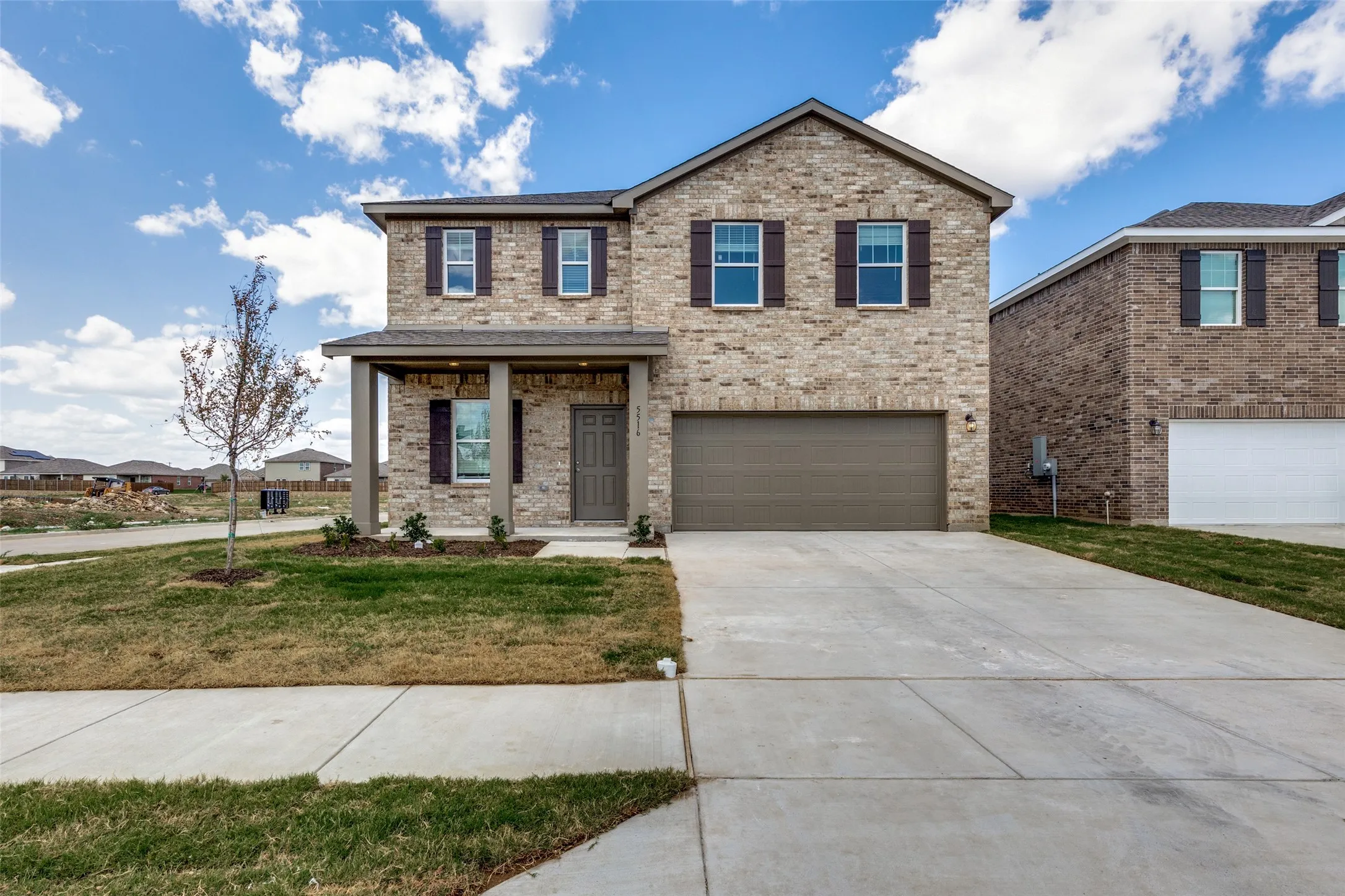 Single Family Residence For Rent in Tarrant County , 5516 Brownstone Lane, Fort Worth, Texas 76036, 4 Bedroom, 3 Bathroom, 2 Garage spaces, 2,338 Sqft, built in 2022, mls#21403111, Real Estate Agent in Fort Worth, Homes For Rent in Tarrant county, Homes For Rent in Fort Worth, Realtor in Fort Worth Texas, Real Estate Brokerage Independent Realty Texas, Luminita Cordes Realtor