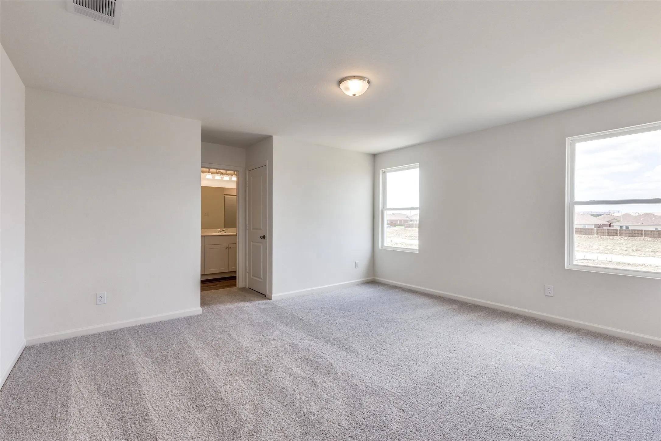 Single Family Residence For Rent in Tarrant County , 5516 Brownstone Lane, Fort Worth, Texas 76036, 4 Bedroom, 3 Bathroom, 2 Garage spaces, 2,338 Sqft, built in 2022, mls#21403111, Real Estate Agent in Fort Worth, Homes For Rent in Tarrant county, Homes For Rent in Fort Worth, Realtor in Fort Worth Texas, Real Estate Brokerage Independent Realty Texas, Luminita Cordes Realtor