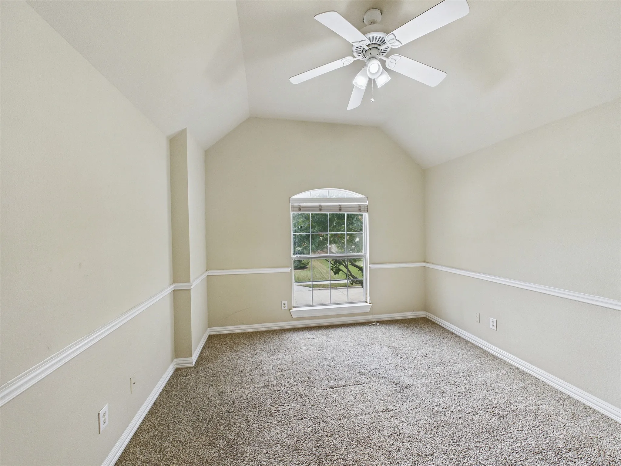 Single Family Residence For Sale in Denton County , 9854 Deerfield Drive, Frisco, Texas 75033, 5 Bedroom, 4 Bathroom, 3 Garage spaces, 3,336 Sqft, built in 2002, mls#21402769, Real Estate Agent in Frisco, Homes For Sale in Denton county, Homes For Sale in Frisco, Realtor in Frisco Texas, Real Estate Brokerage Independent Realty Texas, Luminita Cordes Realtor