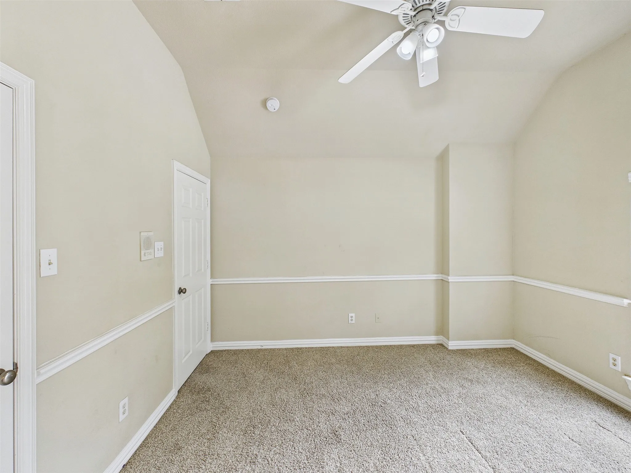Single Family Residence For Sale in Denton County , 9854 Deerfield Drive, Frisco, Texas 75033, 5 Bedroom, 4 Bathroom, 3 Garage spaces, 3,336 Sqft, built in 2002, mls#21402769, Real Estate Agent in Frisco, Homes For Sale in Denton county, Homes For Sale in Frisco, Realtor in Frisco Texas, Real Estate Brokerage Independent Realty Texas, Luminita Cordes Realtor