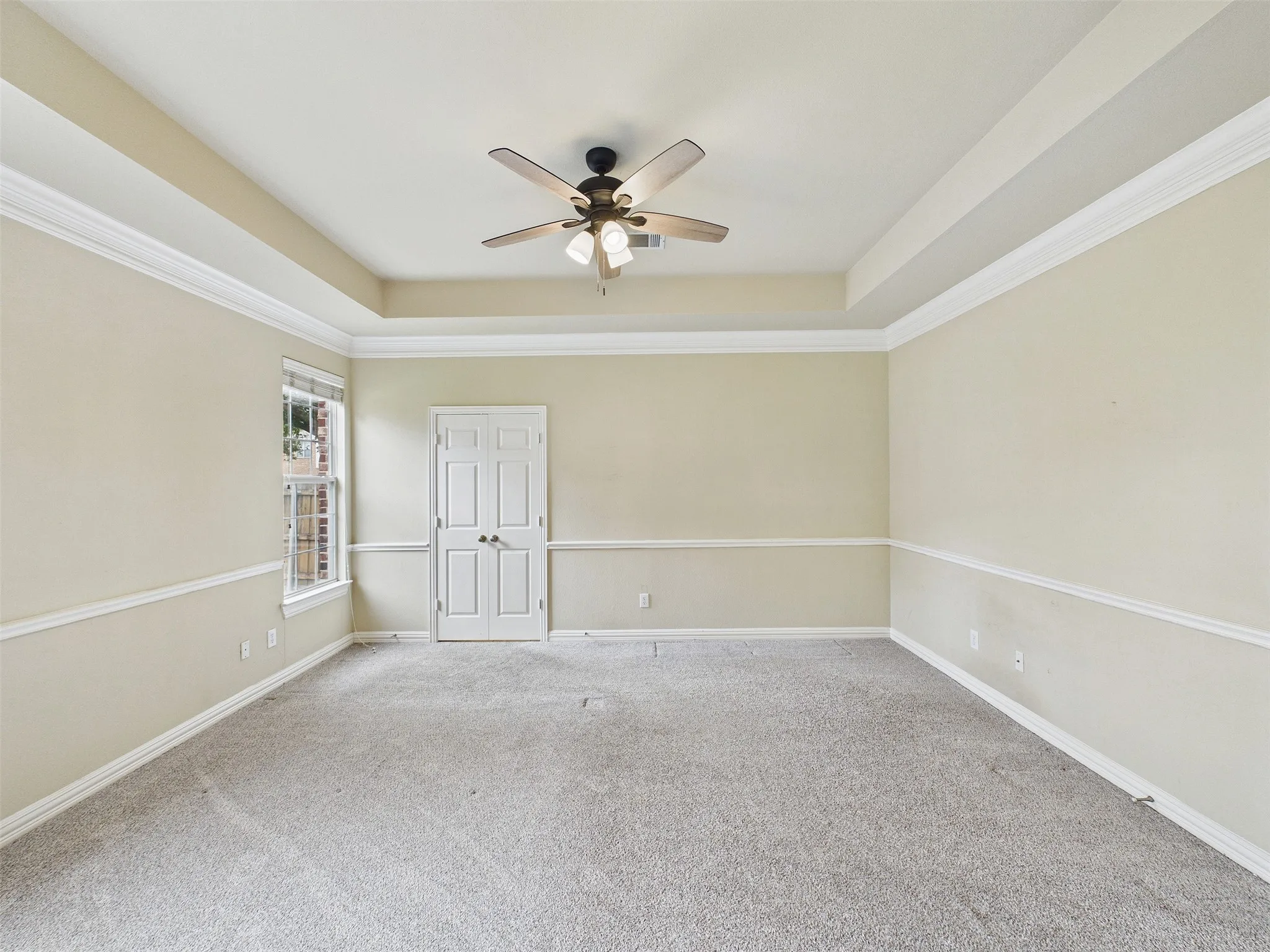 Single Family Residence For Sale in Denton County , 9854 Deerfield Drive, Frisco, Texas 75033, 5 Bedroom, 4 Bathroom, 3 Garage spaces, 3,336 Sqft, built in 2002, mls#21402769, Real Estate Agent in Frisco, Homes For Sale in Denton county, Homes For Sale in Frisco, Realtor in Frisco Texas, Real Estate Brokerage Independent Realty Texas, Luminita Cordes Realtor