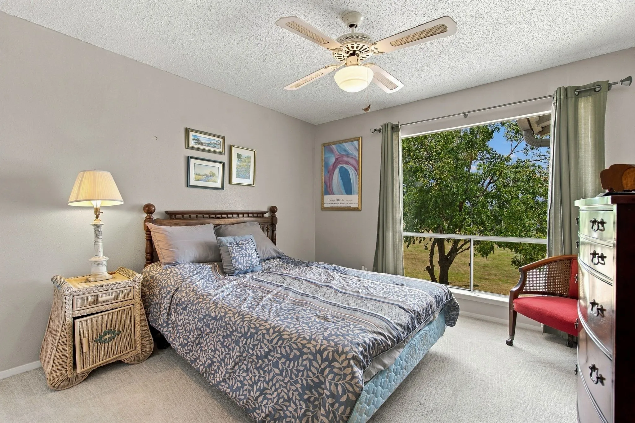 Condominium For Sale in Wise County , 100 Harbor Drive 104, Runaway Bay, Texas 76426, 4 Bedroom, 3 Bathroom, Garage spaces, 1,724 Sqft, built in 1978, mls#21393802, Real Estate Agent in Runaway Bay, Homes For Sale in Wise county, Homes For Sale in Runaway Bay, Realtor in Runaway Bay Texas, Real Estate Brokerage Independent Realty Texas, Luminita Cordes Realtor