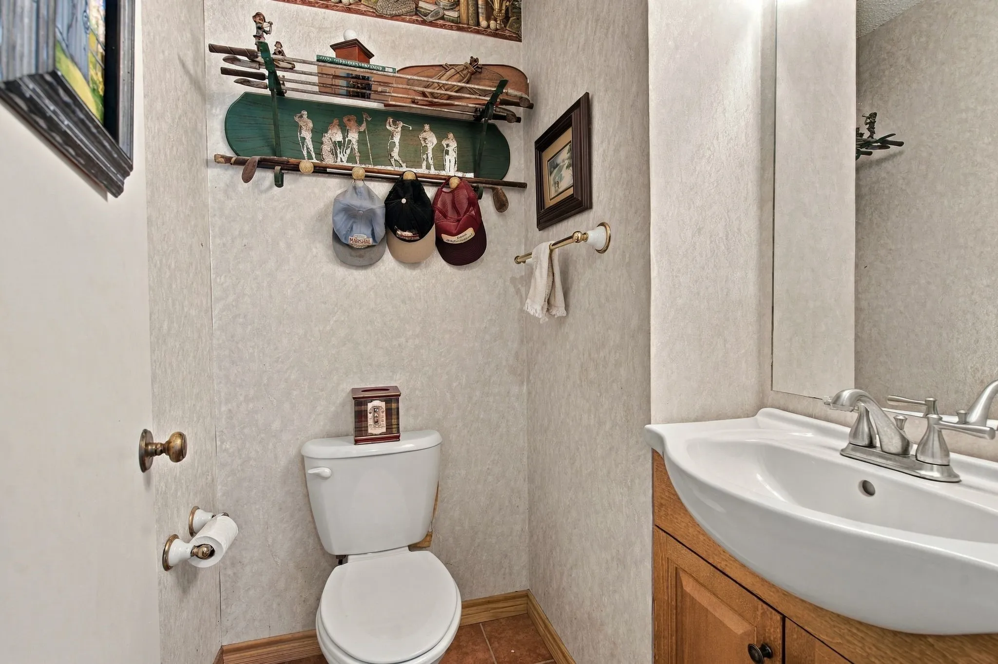 Condominium For Sale in Wise County , 100 Harbor Drive 104, Runaway Bay, Texas 76426, 4 Bedroom, 3 Bathroom, Garage spaces, 1,724 Sqft, built in 1978, mls#21393802, Real Estate Agent in Runaway Bay, Homes For Sale in Wise county, Homes For Sale in Runaway Bay, Realtor in Runaway Bay Texas, Real Estate Brokerage Independent Realty Texas, Luminita Cordes Realtor