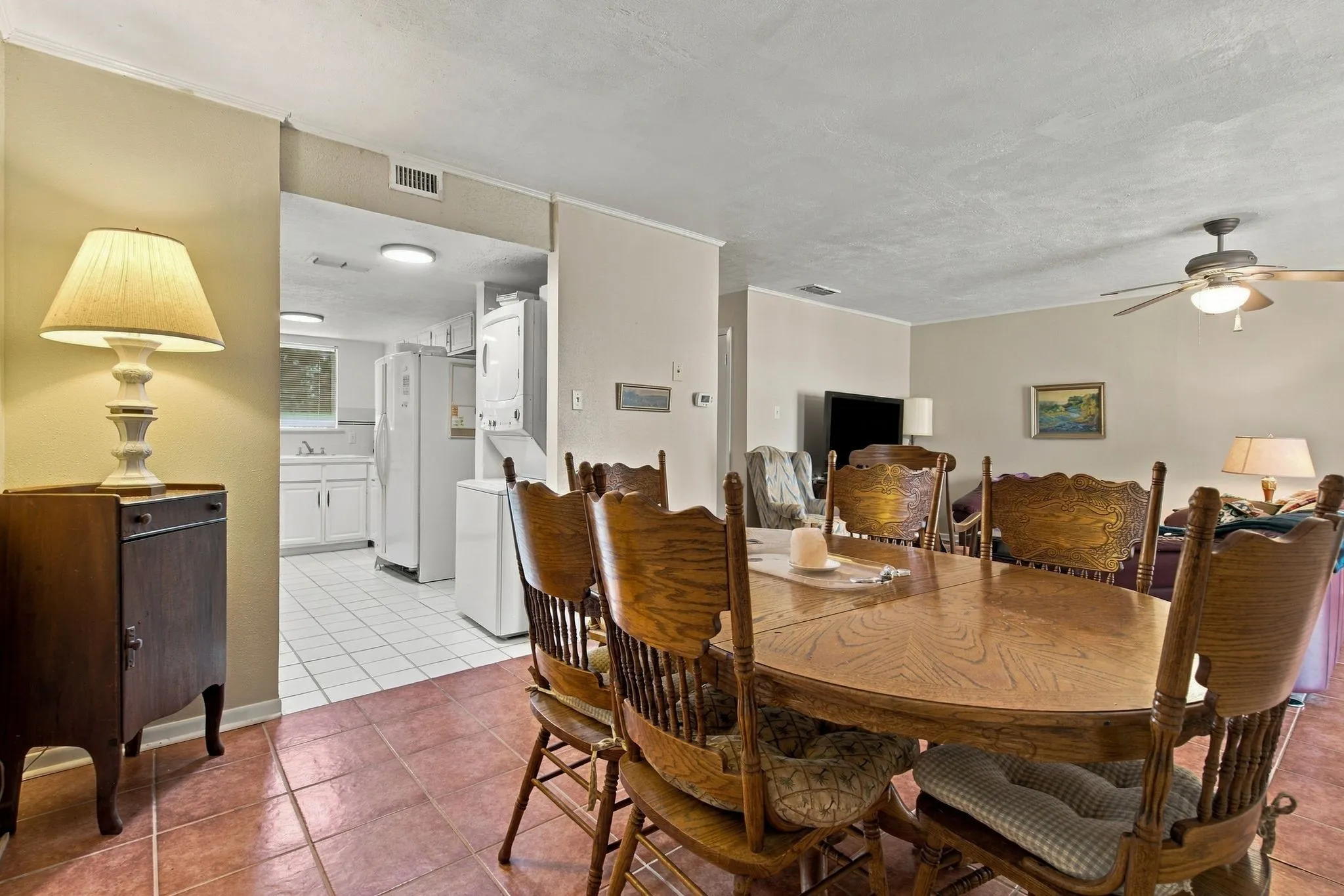 Condominium For Sale in Wise County , 100 Harbor Drive 104, Runaway Bay, Texas 76426, 4 Bedroom, 3 Bathroom, Garage spaces, 1,724 Sqft, built in 1978, mls#21393802, Real Estate Agent in Runaway Bay, Homes For Sale in Wise county, Homes For Sale in Runaway Bay, Realtor in Runaway Bay Texas, Real Estate Brokerage Independent Realty Texas, Luminita Cordes Realtor
