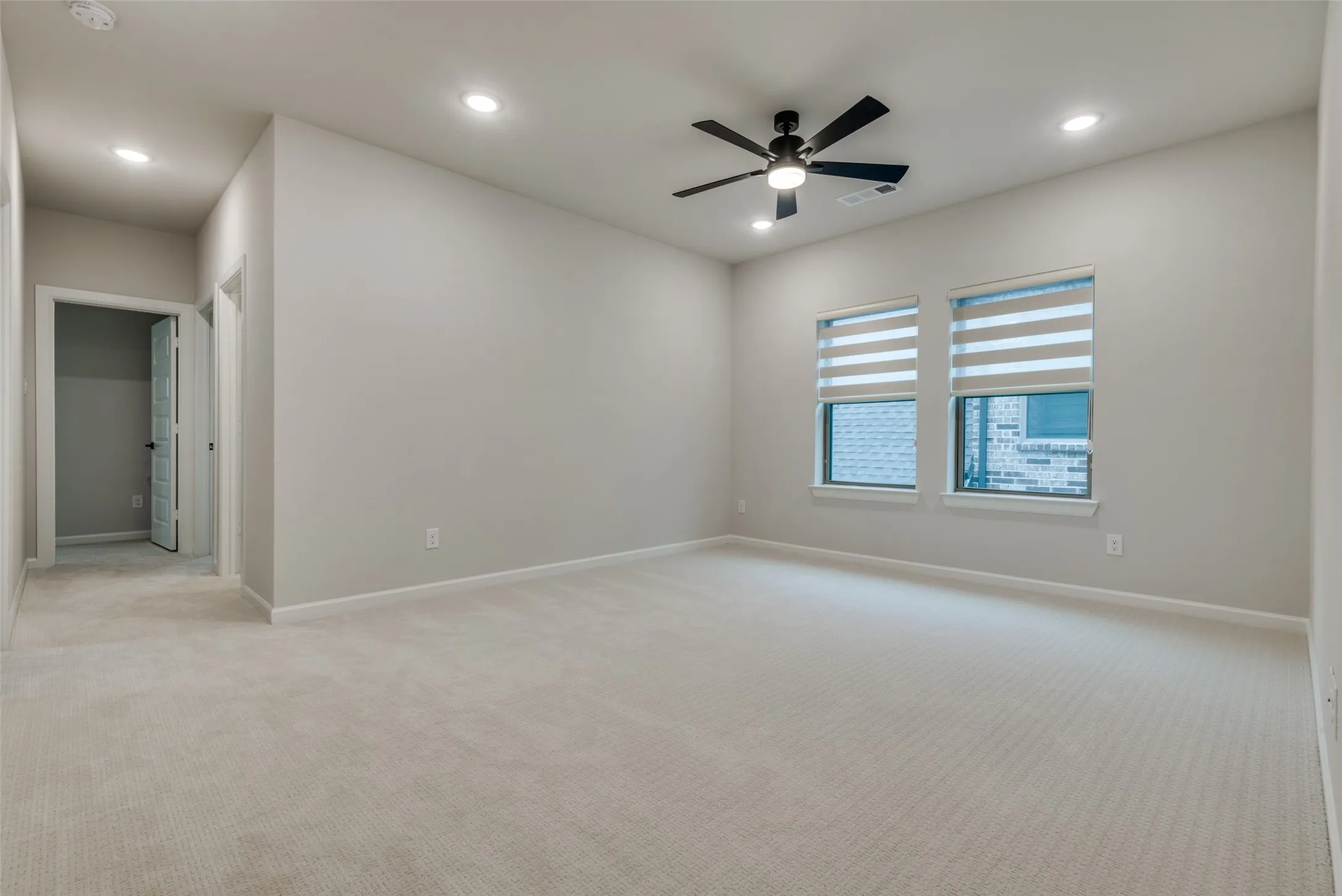 Single Family Residence For Sale in Denton County , 1469 Four Corner Lane, Little Elm, Texas 75036, 4 Bedroom, 3 Bathroom, 2 Garage spaces, 3,108 Sqft, built in 2022, mls#21403113, Real Estate Agent in Little Elm, Homes For Sale in Denton county, Homes For Sale in Little Elm, Realtor in Little Elm Texas, Real Estate Brokerage Independent Realty Texas, Luminita Cordes Realtor