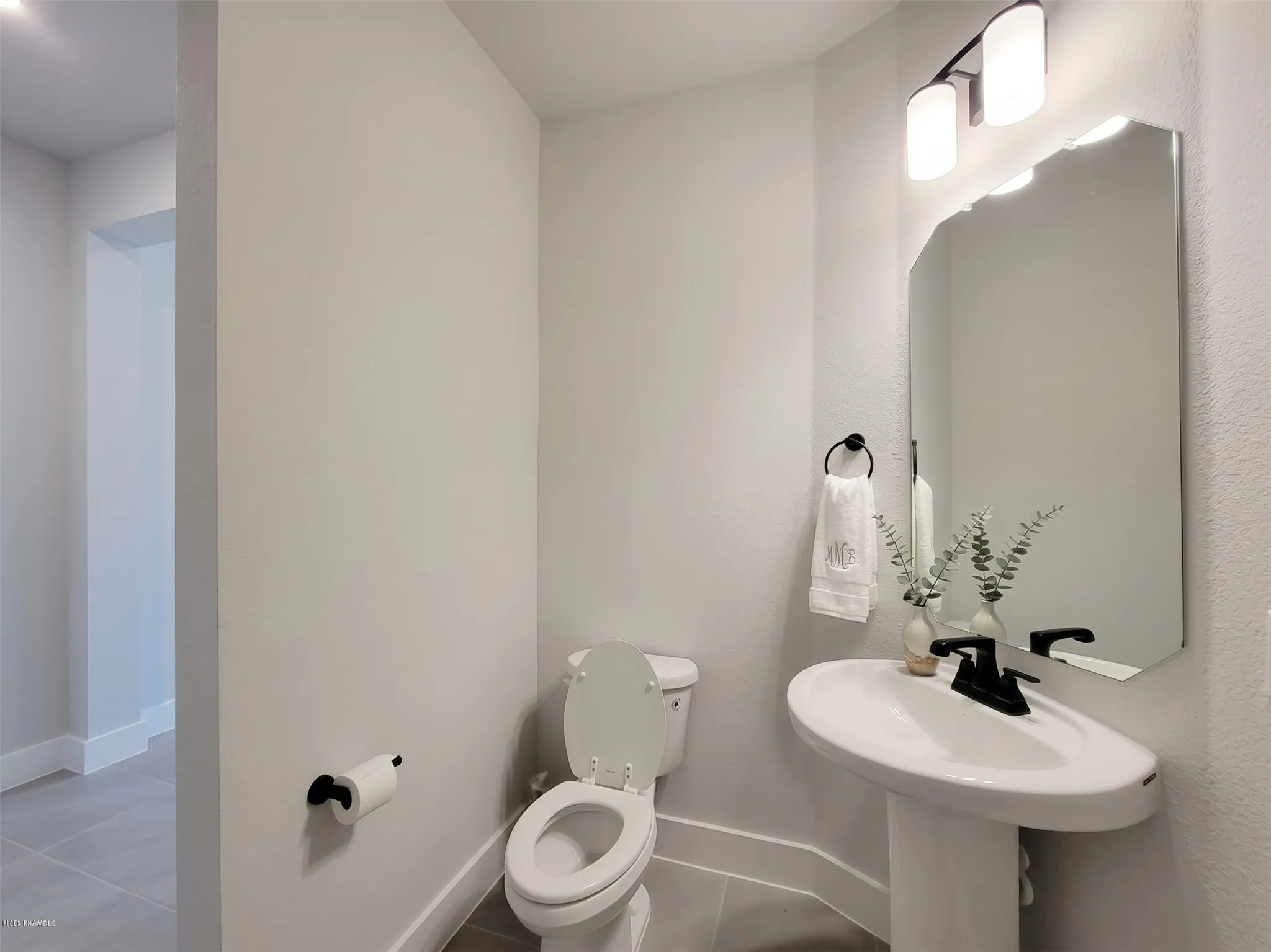 Single Family Residence For Sale in Ellis County , 1801 Hidden Creek Drive, Midlothian, Texas 76065, 4 Bedroom, 4 Bathroom, 3 Garage spaces, 3,281 Sqft, built in 2025, mls#21403109, Real Estate Agent in Midlothian, Homes For Sale in Ellis county, Homes For Sale in Midlothian, Realtor in Midlothian Texas, Real Estate Brokerage Independent Realty Texas, Luminita Cordes Realtor