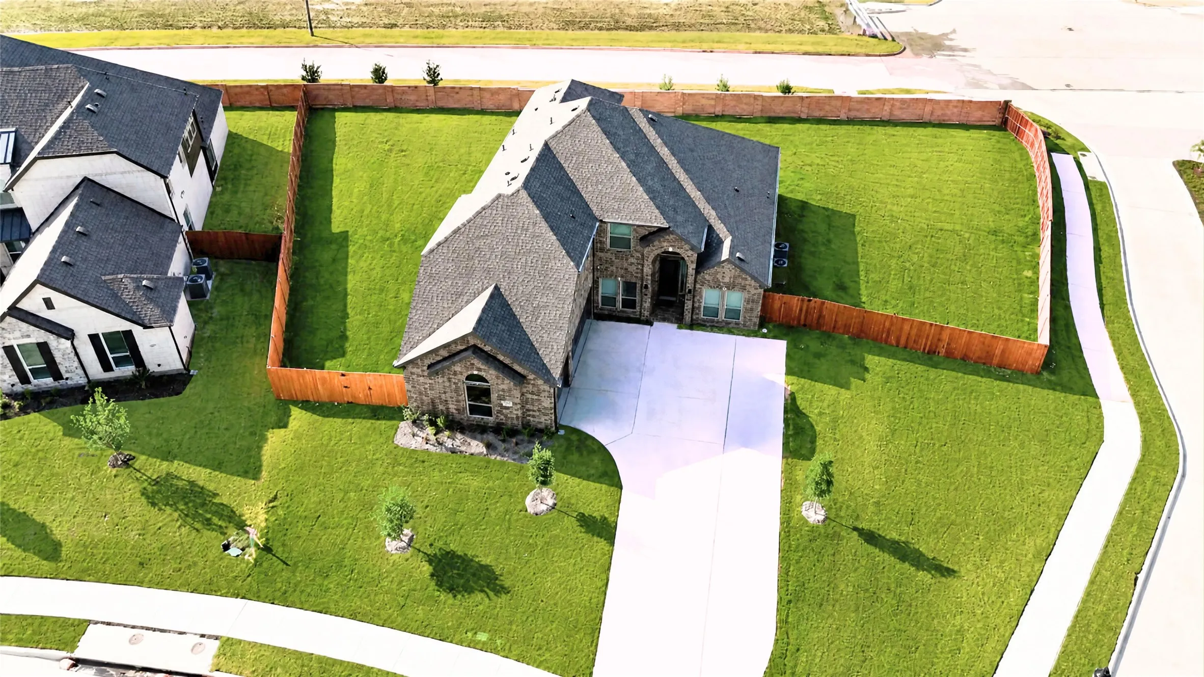Single Family Residence For Sale in Ellis County , 1801 Hidden Creek Drive, Midlothian, Texas 76065, 4 Bedroom, 4 Bathroom, 3 Garage spaces, 3,281 Sqft, built in 2025, mls#21403109, Real Estate Agent in Midlothian, Homes For Sale in Ellis county, Homes For Sale in Midlothian, Realtor in Midlothian Texas, Real Estate Brokerage Independent Realty Texas, Luminita Cordes Realtor