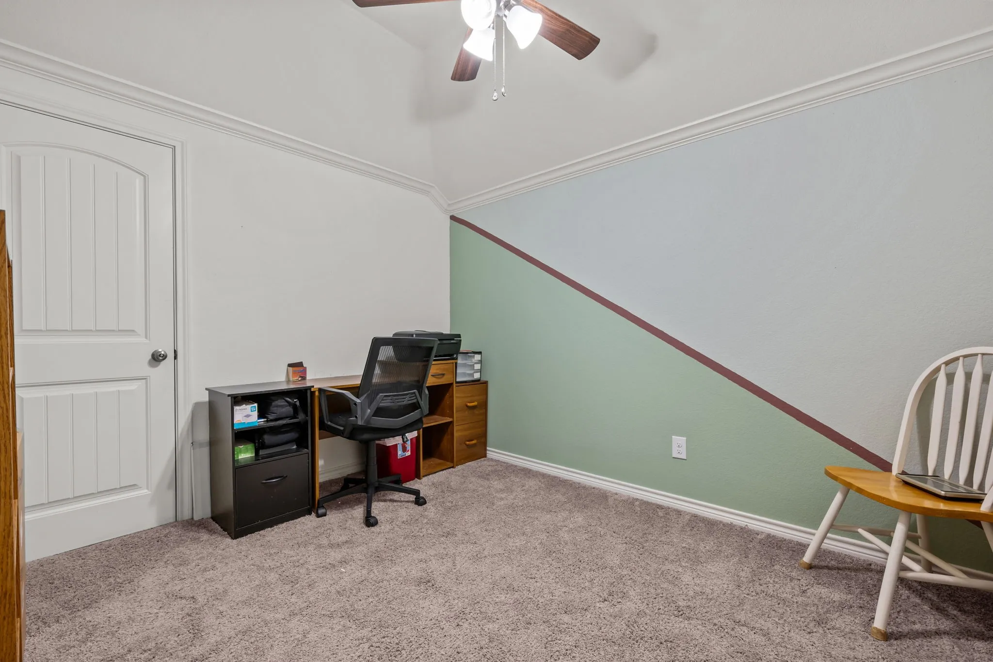 Flex room or office
