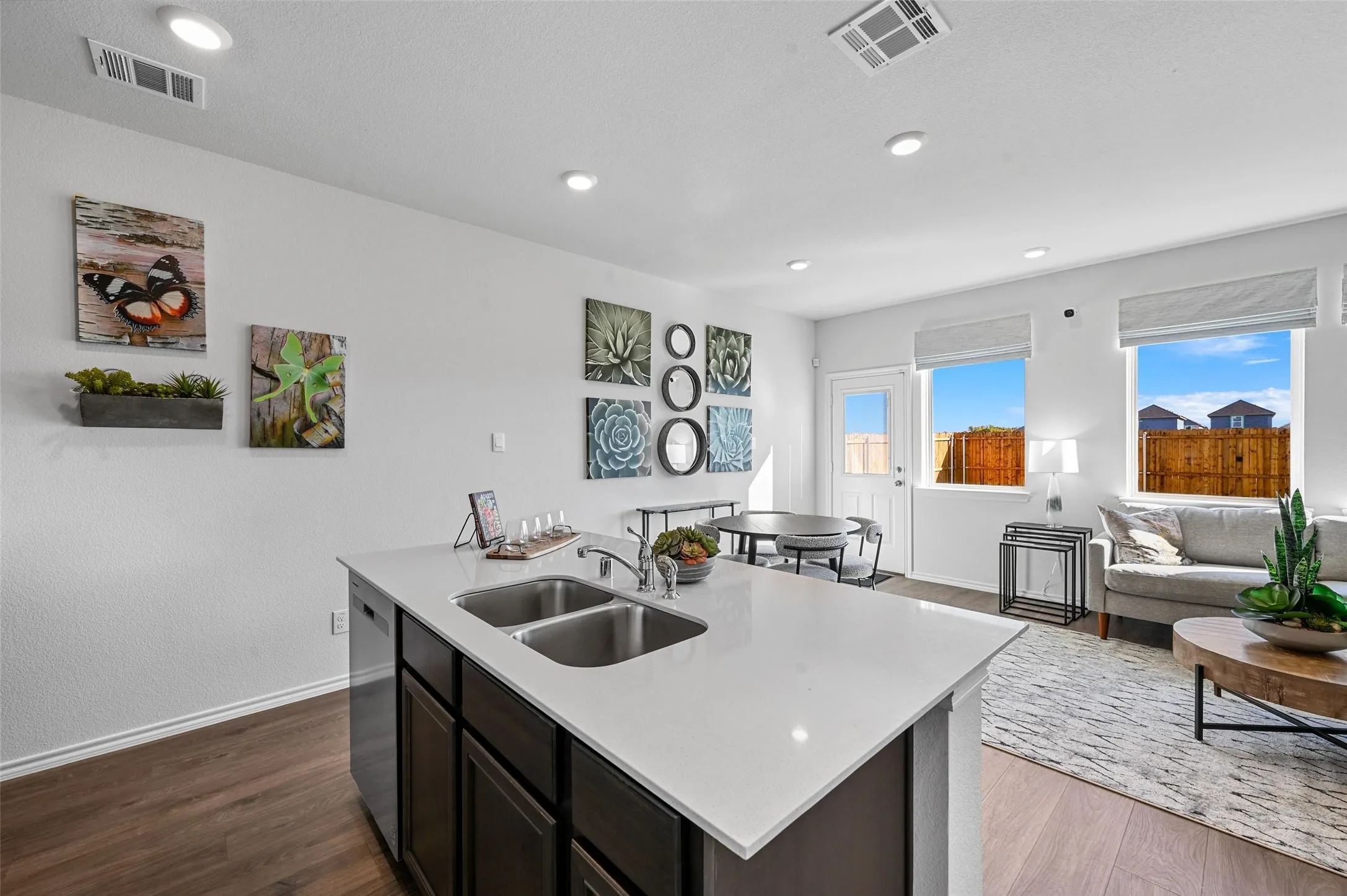 Single Family Residence For Rent in Collin County , 204 Tall Cedar Way, Princeton, Texas 75407, 2 Bedroom, 3 Bathroom, 1 Garage spaces, 1,130 Sqft, built in 2026, mls#21403123, Real Estate Agent in Princeton, Homes For Rent in Collin county, Homes For Rent in Princeton, Realtor in Princeton Texas, Real Estate Brokerage Independent Realty Texas, Luminita Cordes Realtor