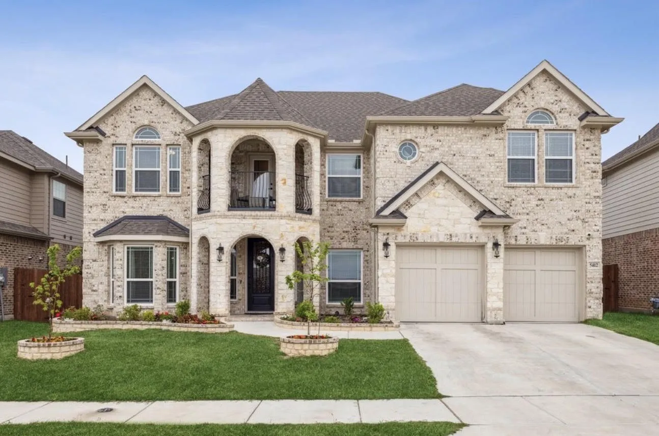 Single Family Residence For Rent in Tarrant County , 5412 Caesar Creek Court, Fort Worth, Texas 76179, 5 Bedroom, 4 Bathroom, 2 Garage spaces, 4,172 Sqft, built in 2022, mls#21401842, Real Estate Agent in Fort Worth, Homes For Rent in Tarrant county, Homes For Rent in Fort Worth, Realtor in Fort Worth Texas, Real Estate Brokerage Independent Realty Texas, Luminita Cordes Realtor