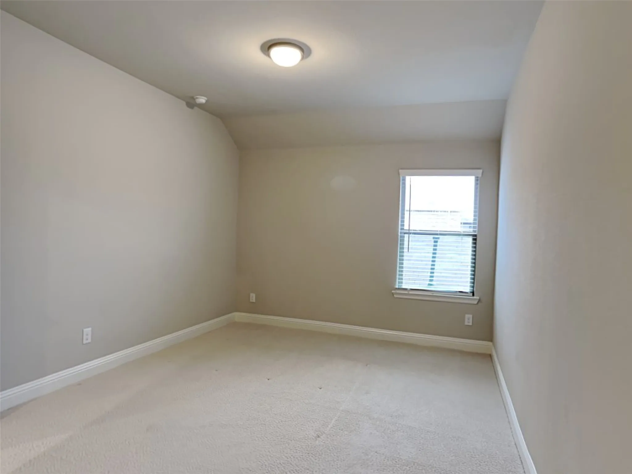 Single Family Residence For Rent in Denton County , 8262 Ottowa Ridge, Frisco, Texas 75034, 4 Bedroom, 4 Bathroom, 2 Garage spaces, 3,517 Sqft, built in 2019, mls#21403102, Real Estate Agent in Frisco, Homes For Rent in Denton county, Homes For Rent in Frisco, Realtor in Frisco Texas, Real Estate Brokerage Independent Realty Texas, Luminita Cordes Realtor